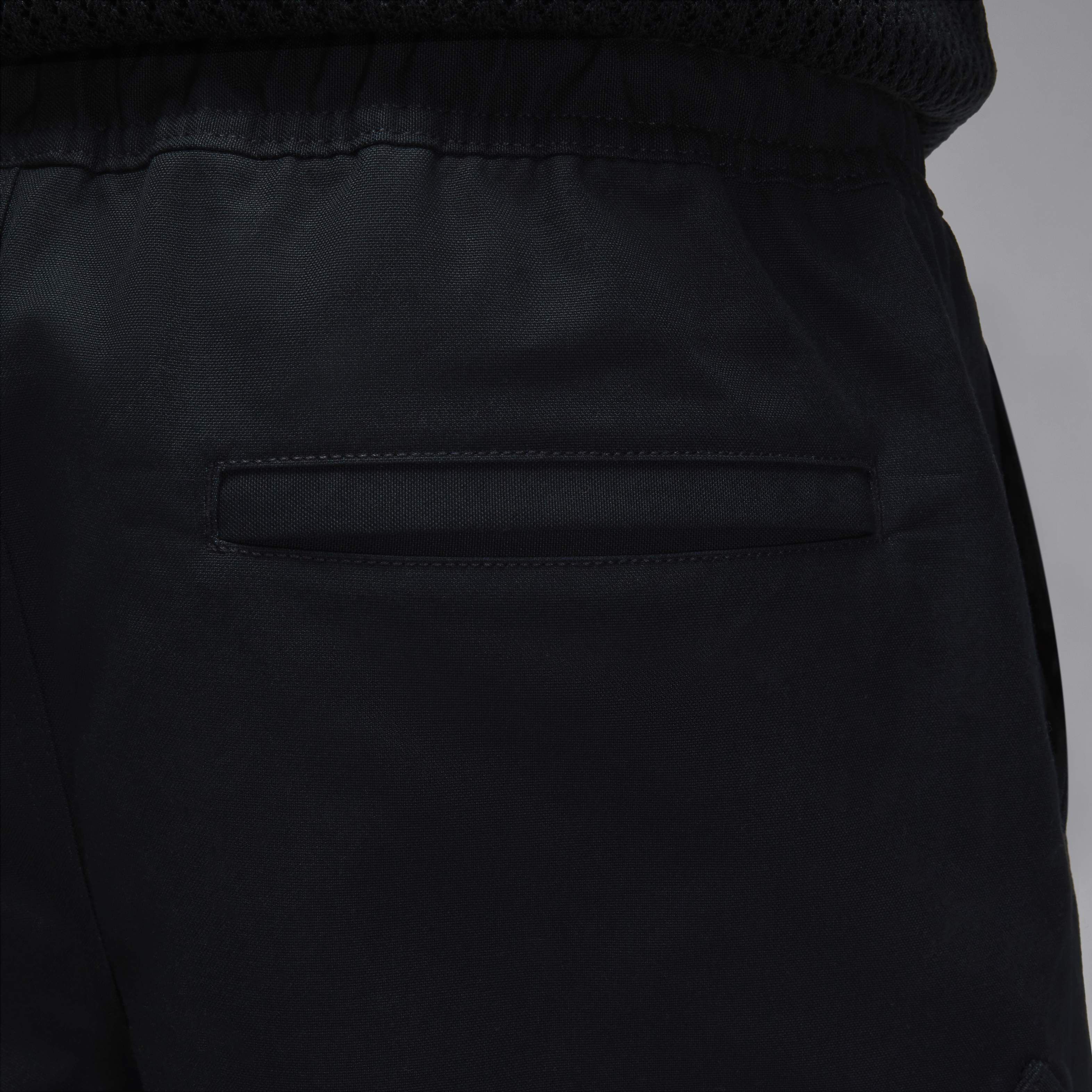 Jordan Essentials Statement Chicago image number 4