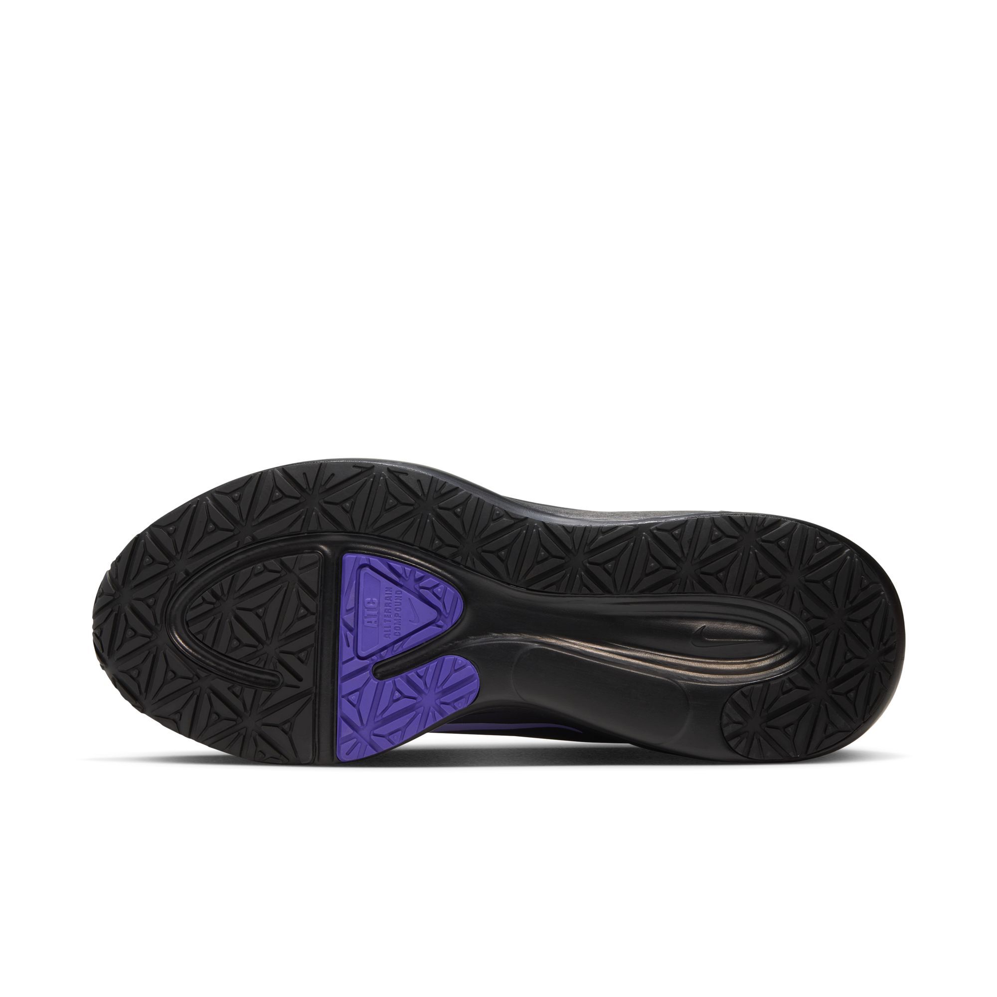 Nike Revolution 8 Utility image number 8