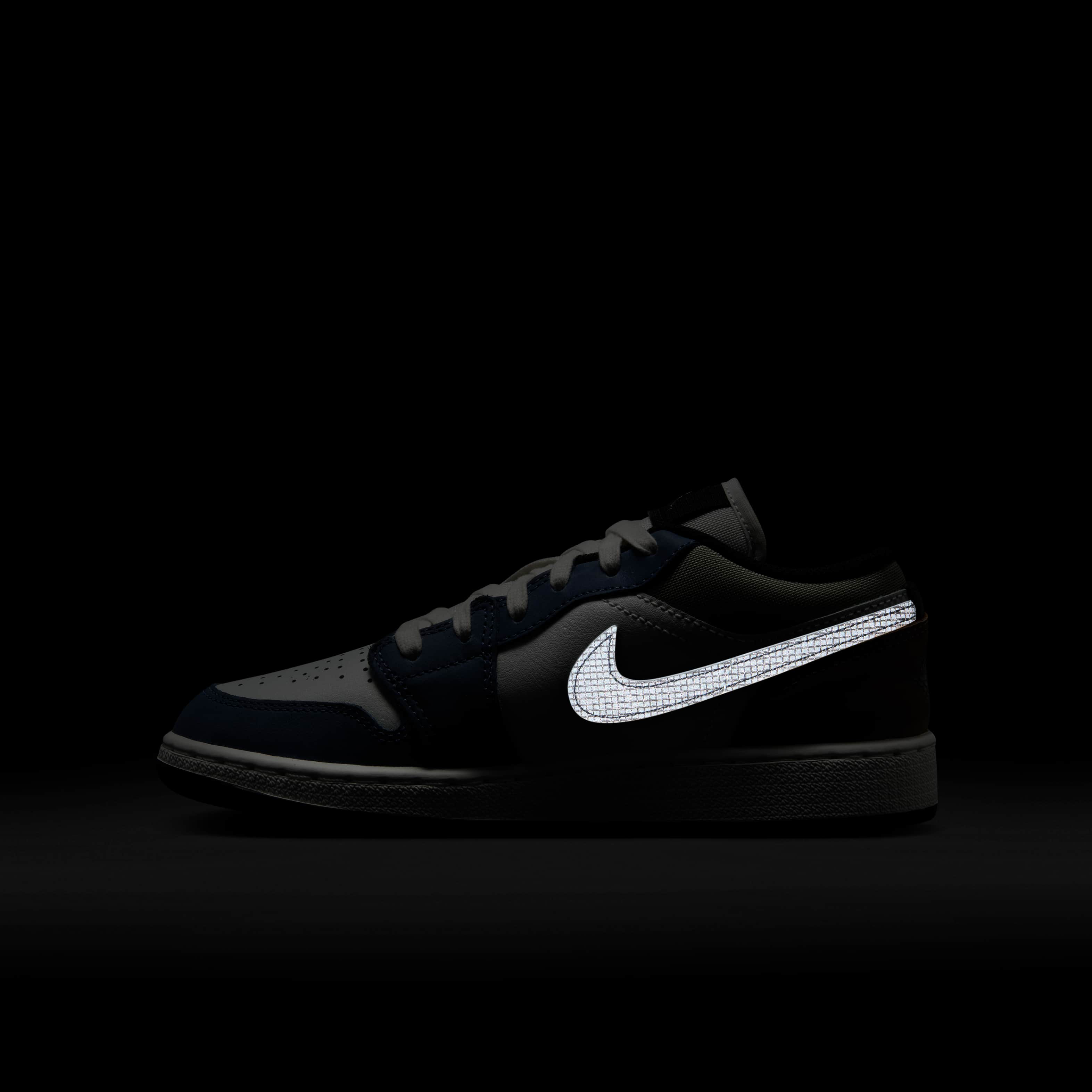 Air Jordan 1 Low image number 10