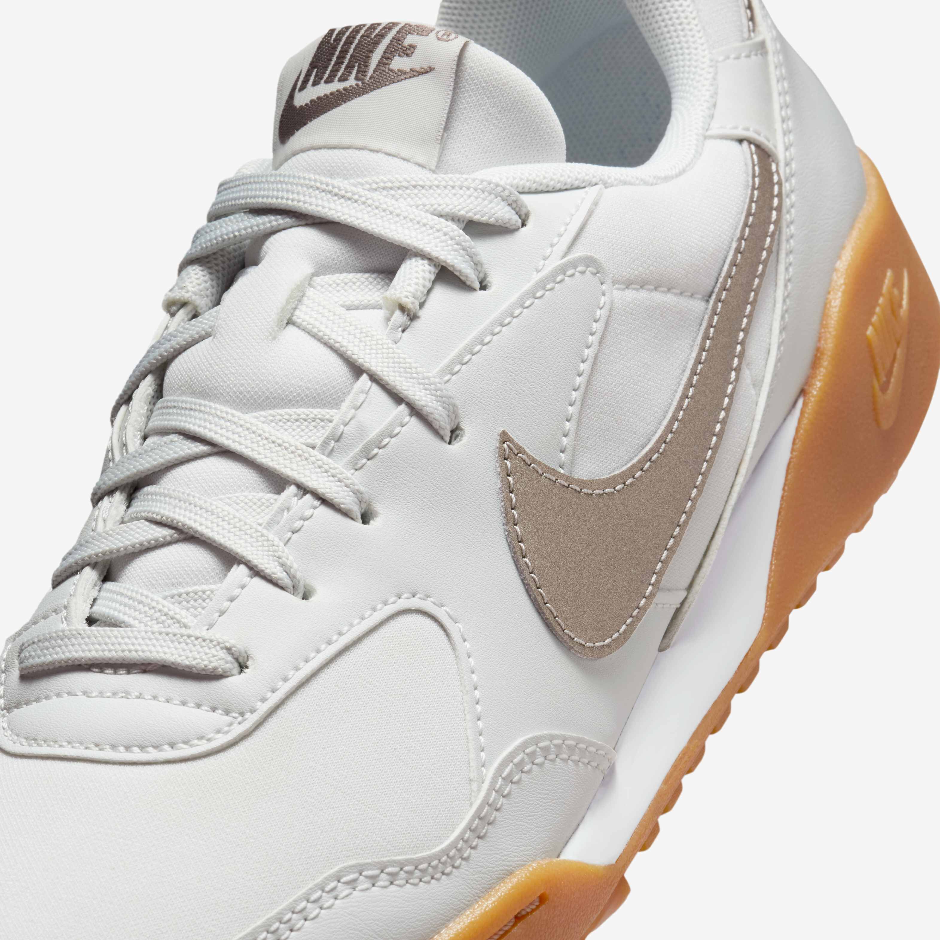 نايكي تيرا مانتا image number 6