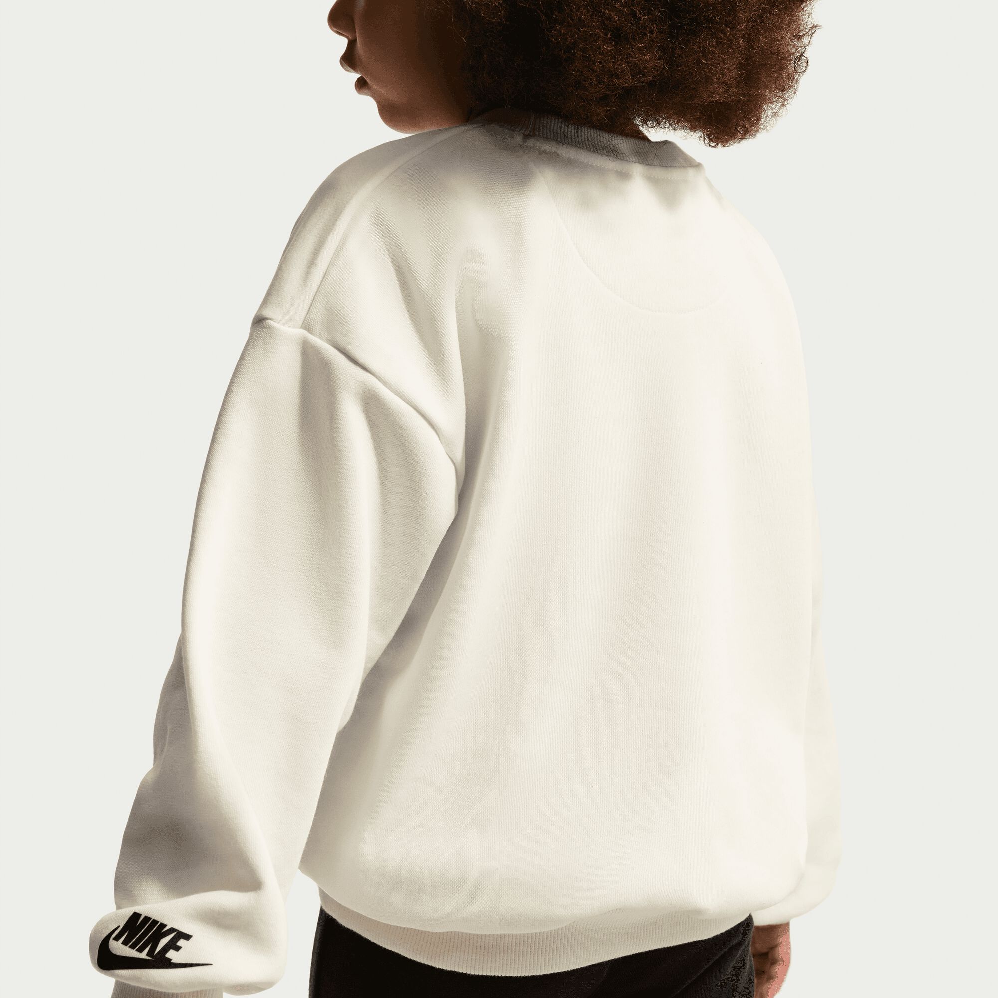 Nike Retro Remix image number 3