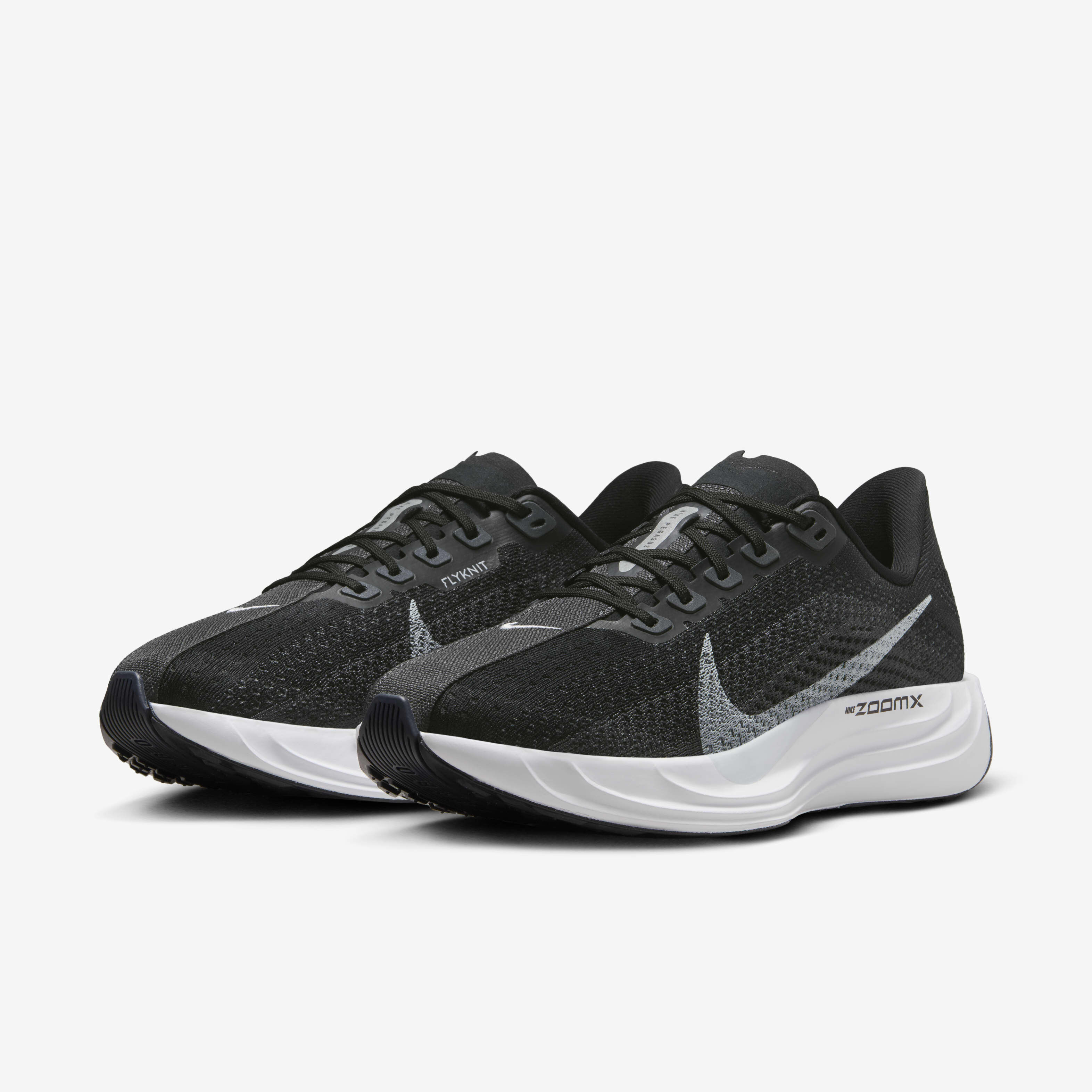 Nike Pegasus Plus image number 4