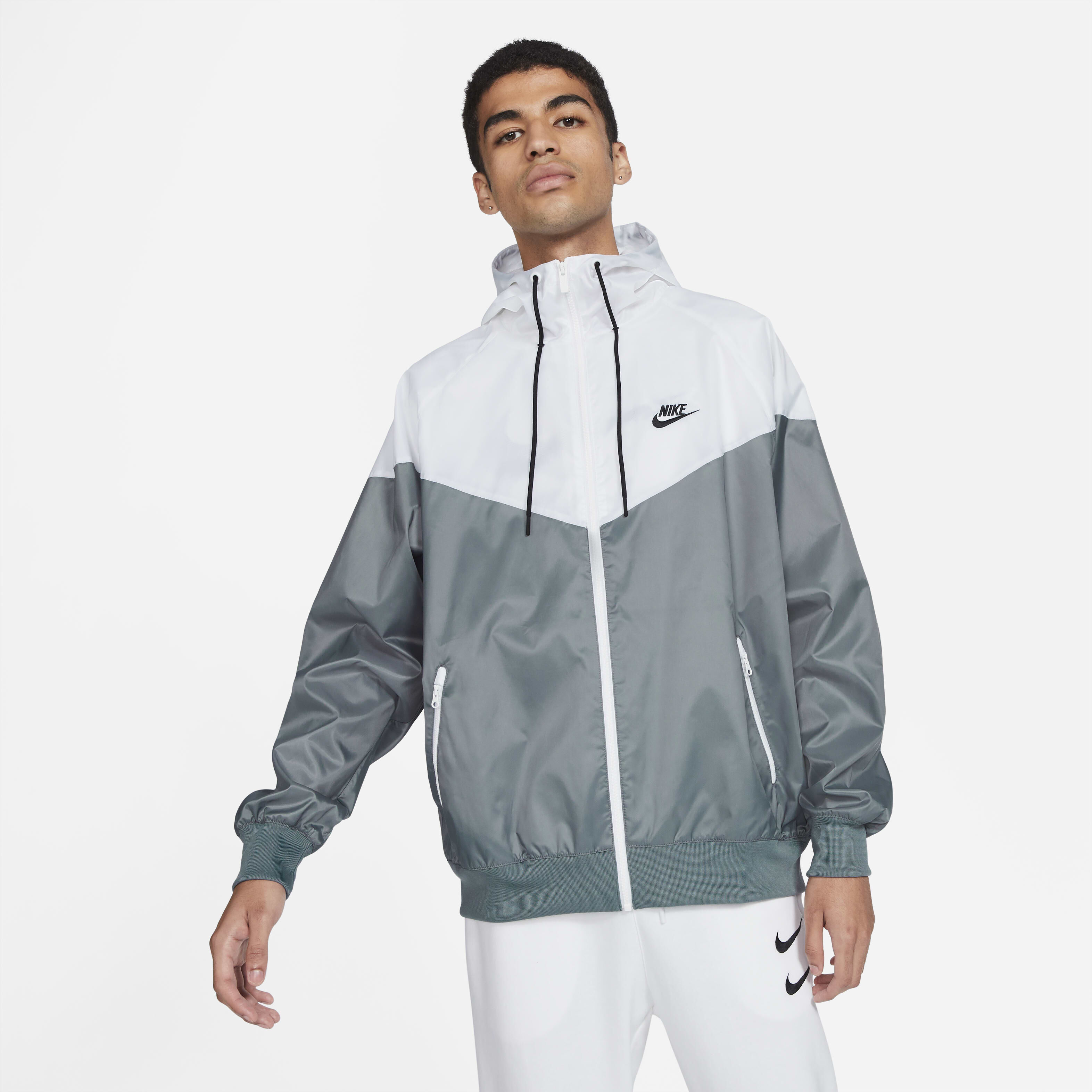 Nike Sportswear Windrunner image number 0
