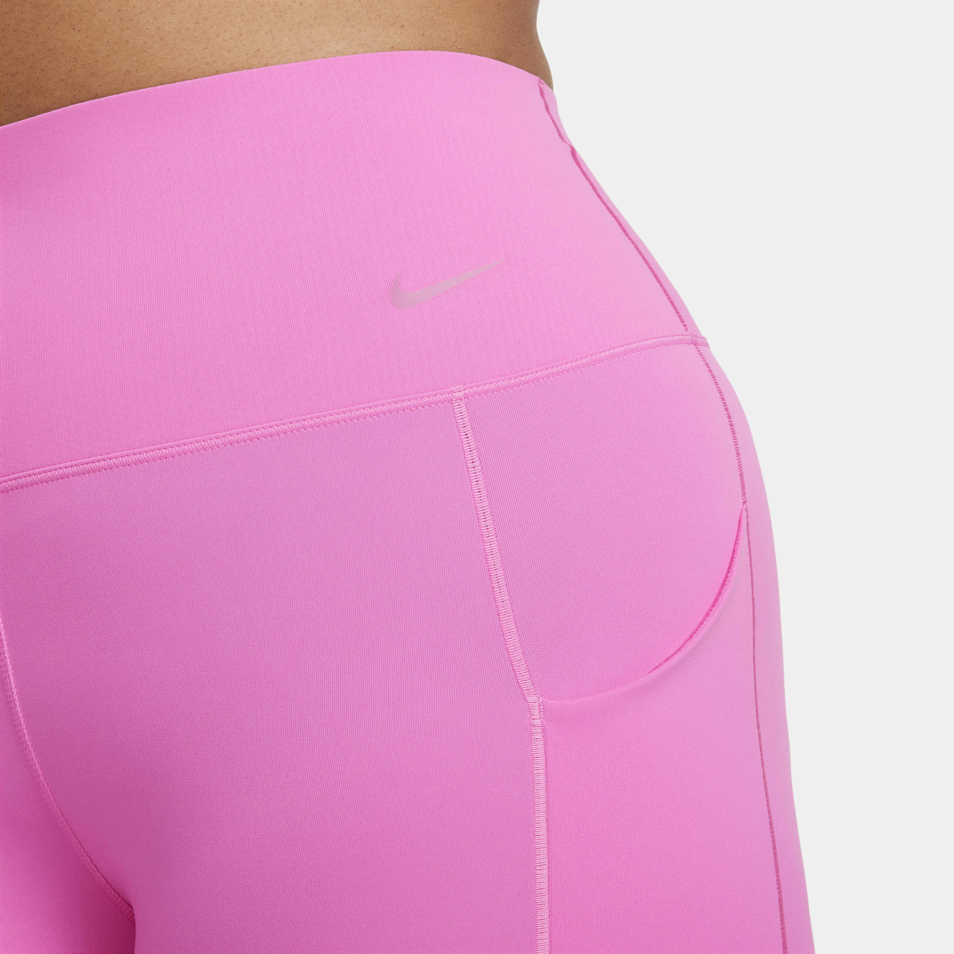 Nike Universa image number 4