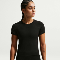 نايكي برو سيمليس