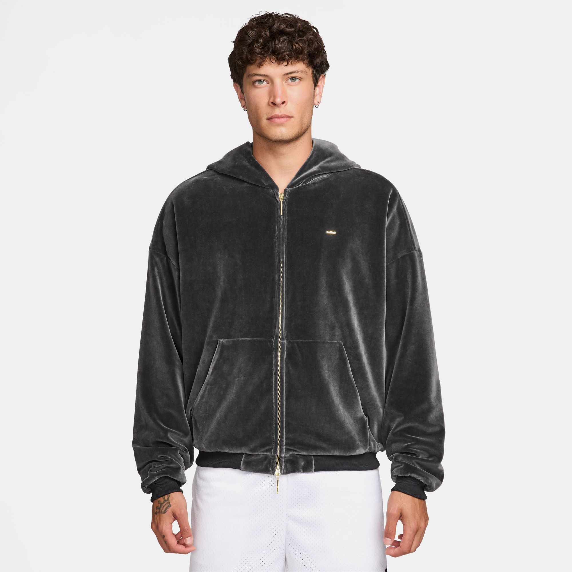 LeBron image number 0