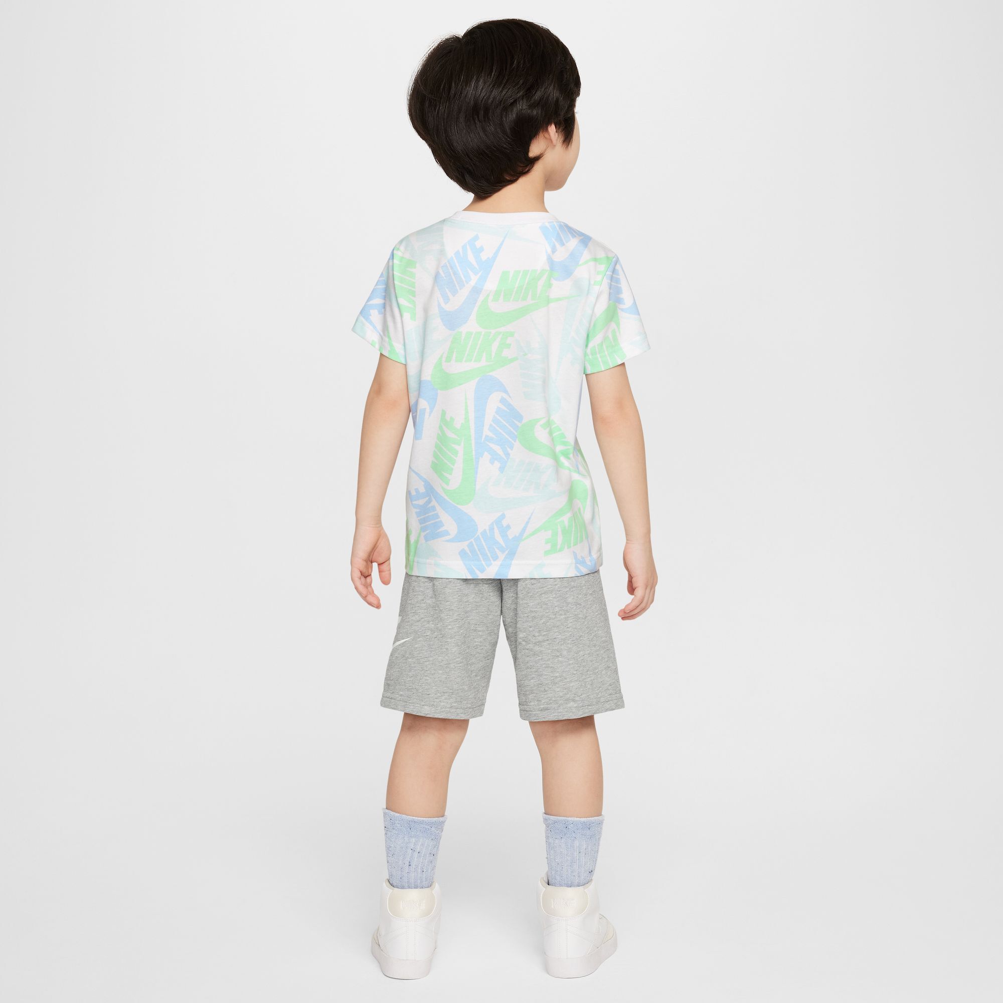 نايكي سبورتسوير image number 7