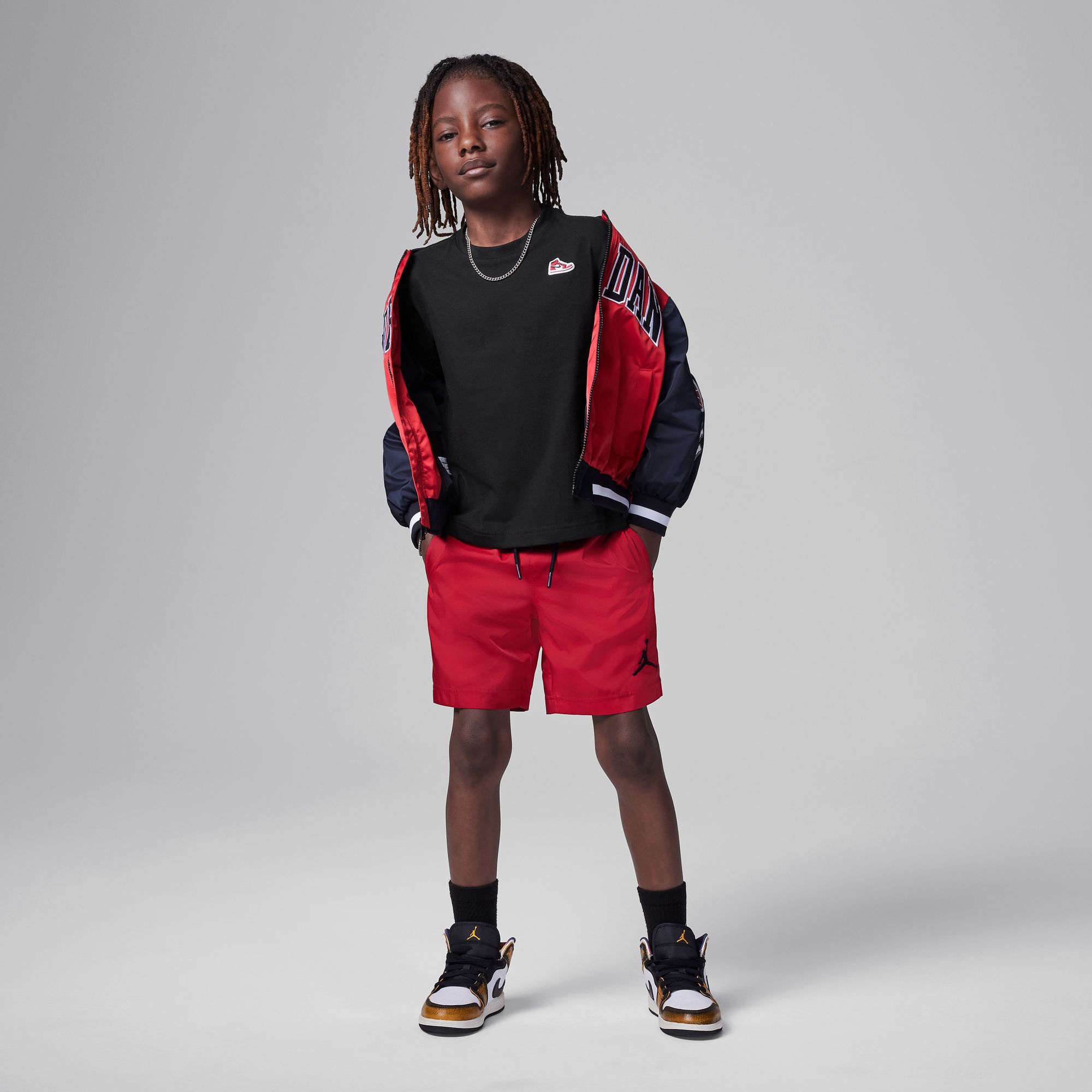 Air Jordan 1 image number 3