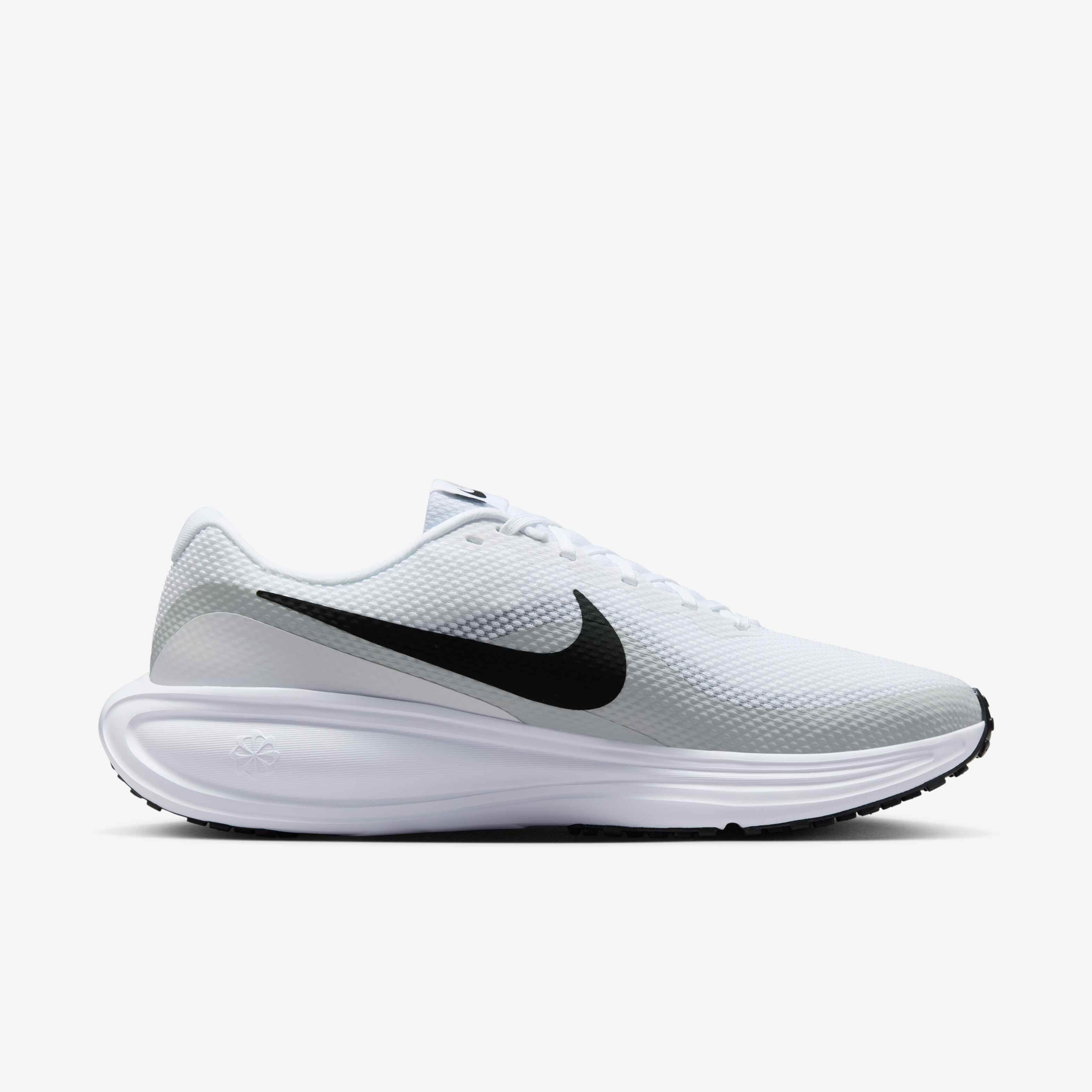 Nike Revolution 8 image number 2