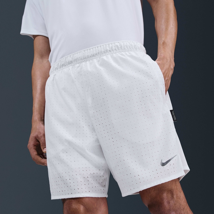 Nike Challenger Breathe image number 1 Nike Challenger Breathe image number 1