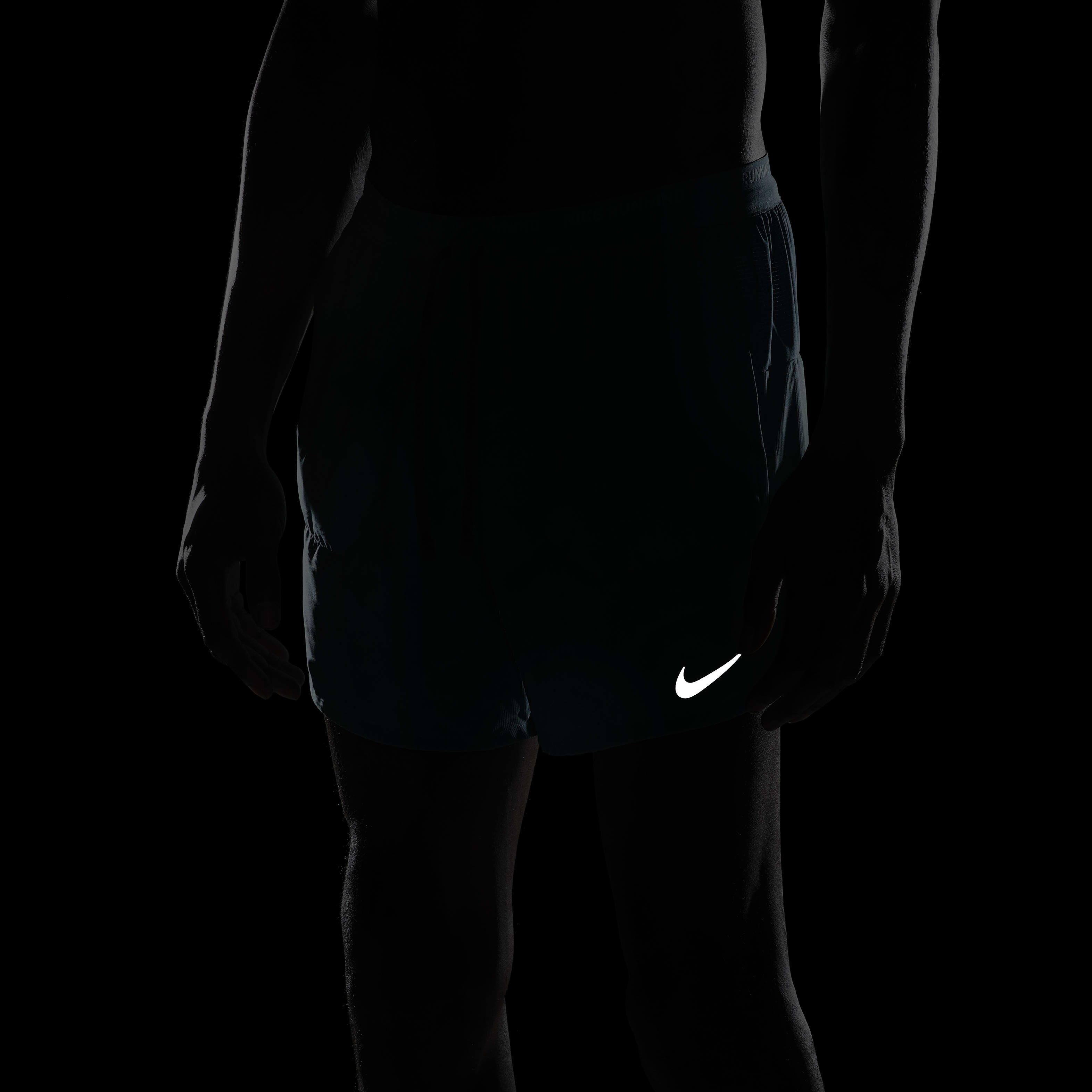 Nike Stride image number 8