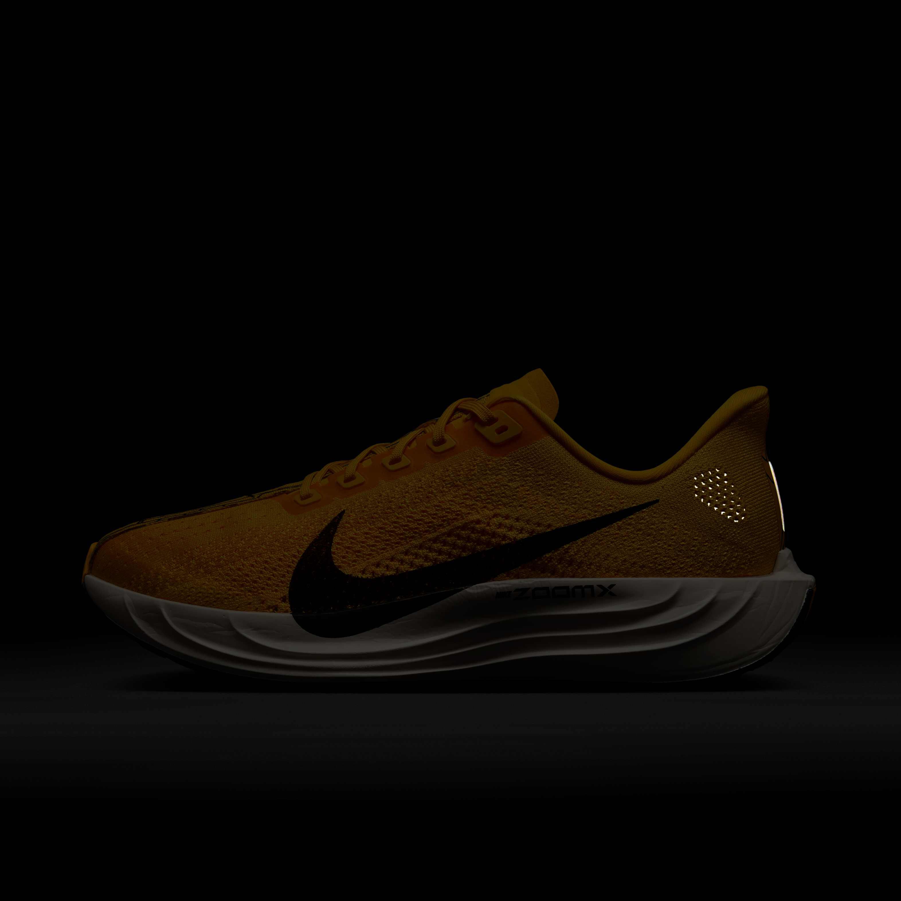 Nike Pegasus Plus LV8 image number 10
