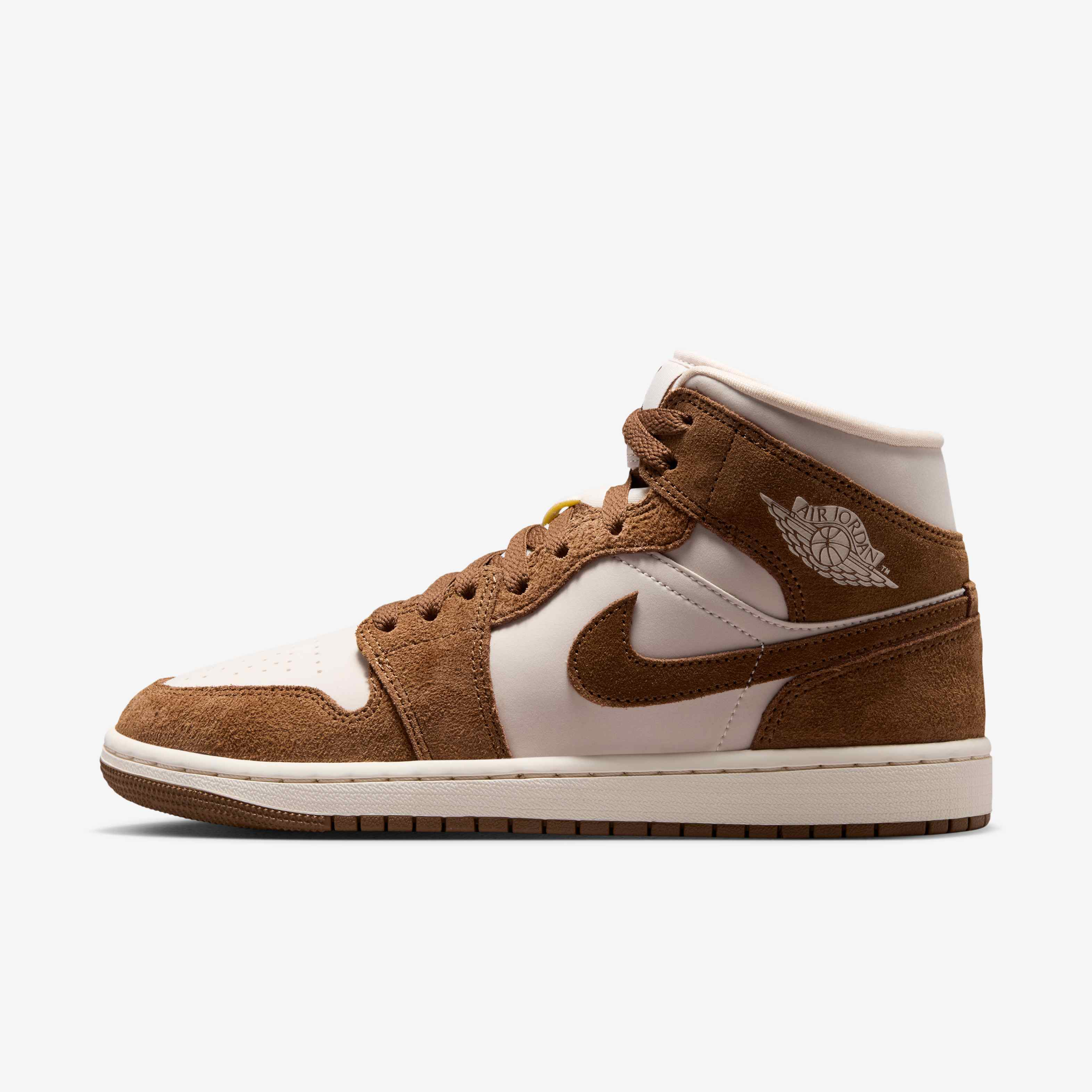Air Jordan 1 Mid image number 0