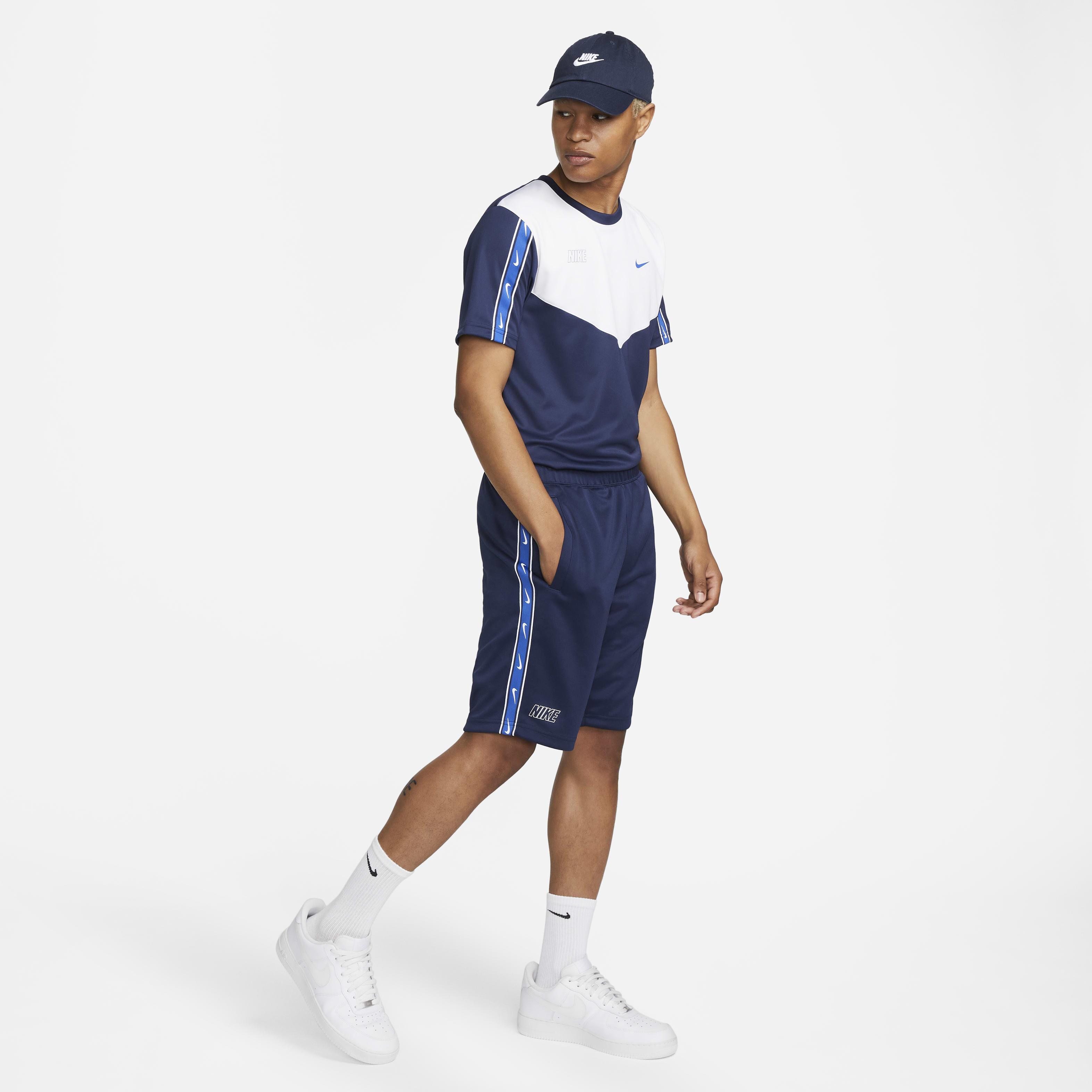 نايكي سبورتسوير image number 7