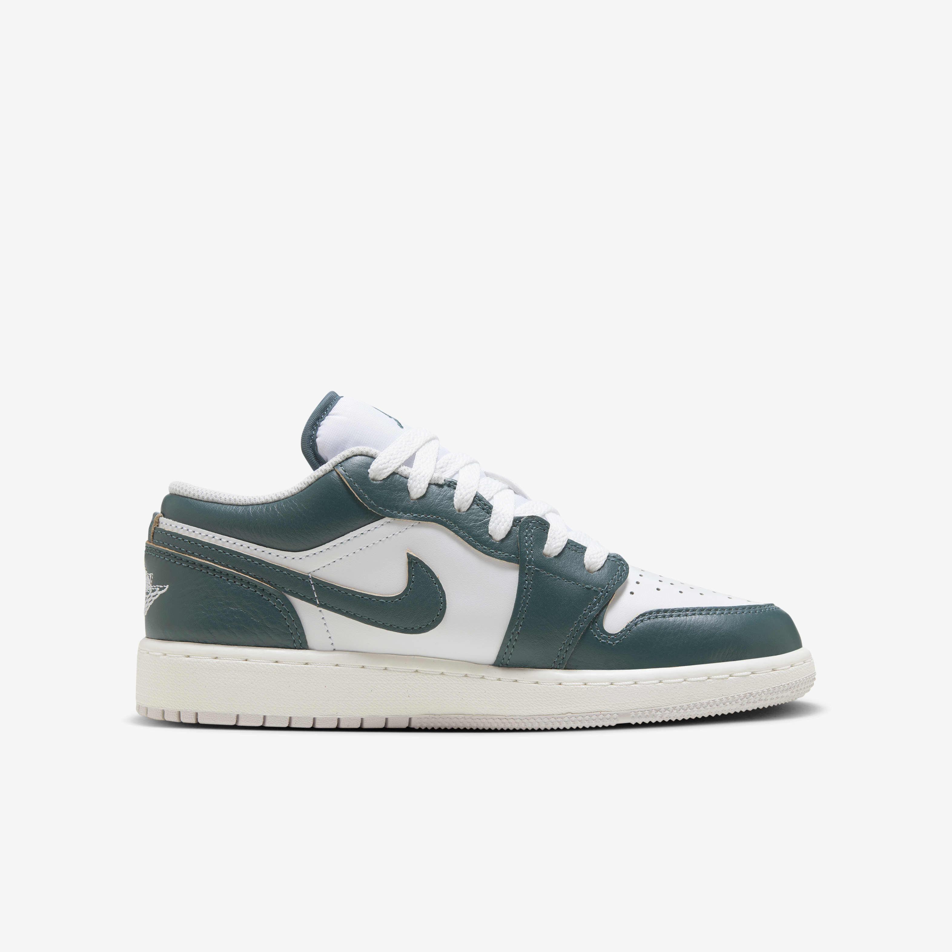 Nike air jordan sportswear top