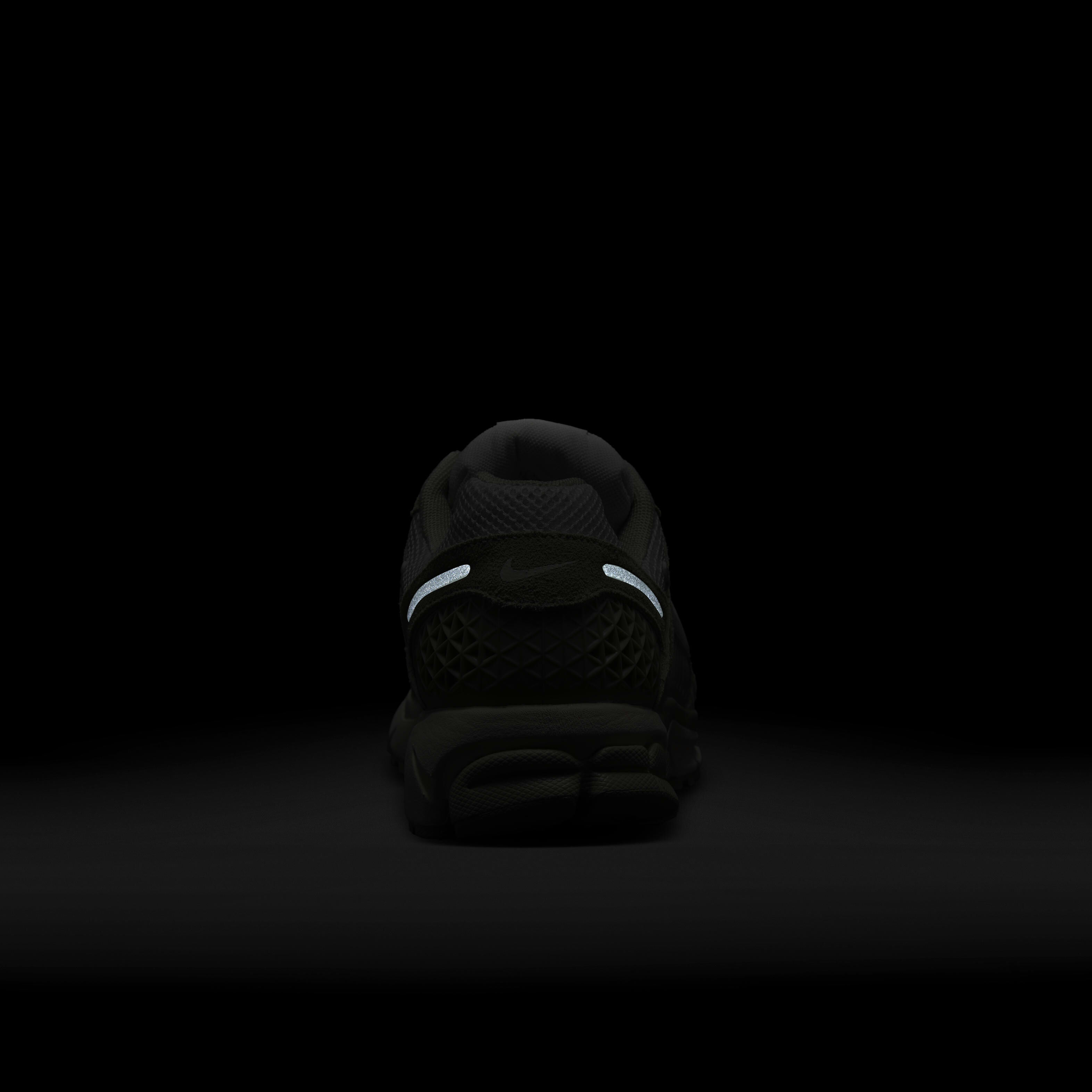 Nike Zoom Vomero 5 image number 9