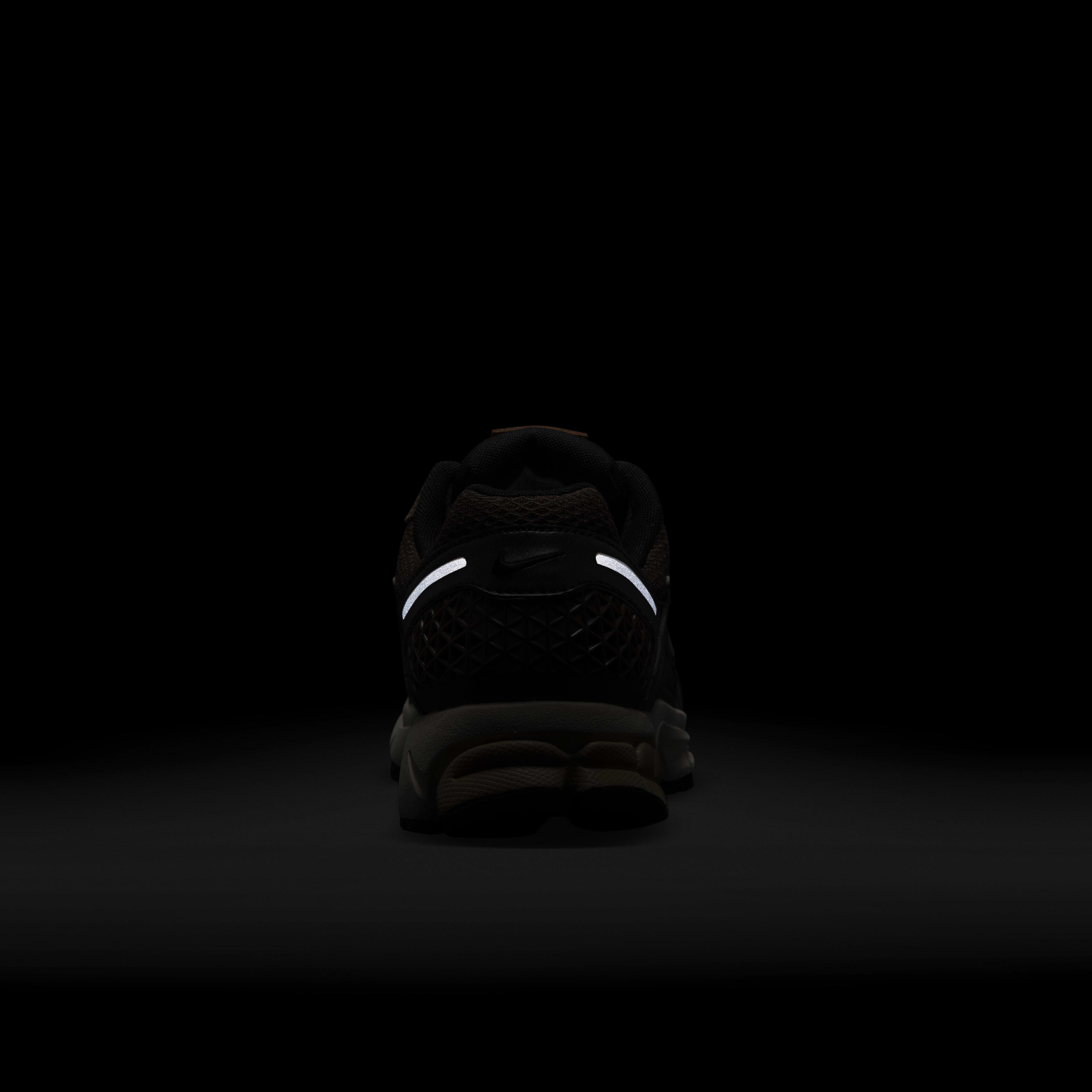 Nike Zoom Vomero 5 image number 9