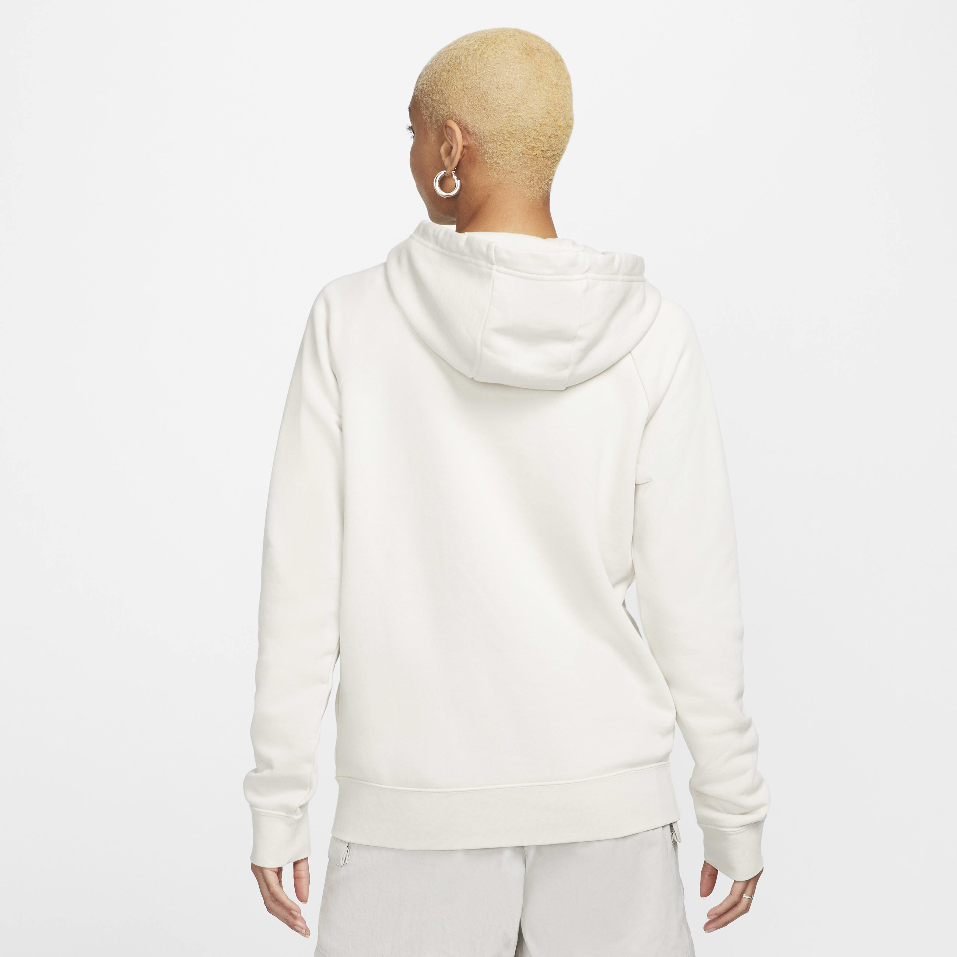 Nike Sportswear Essential image number 1