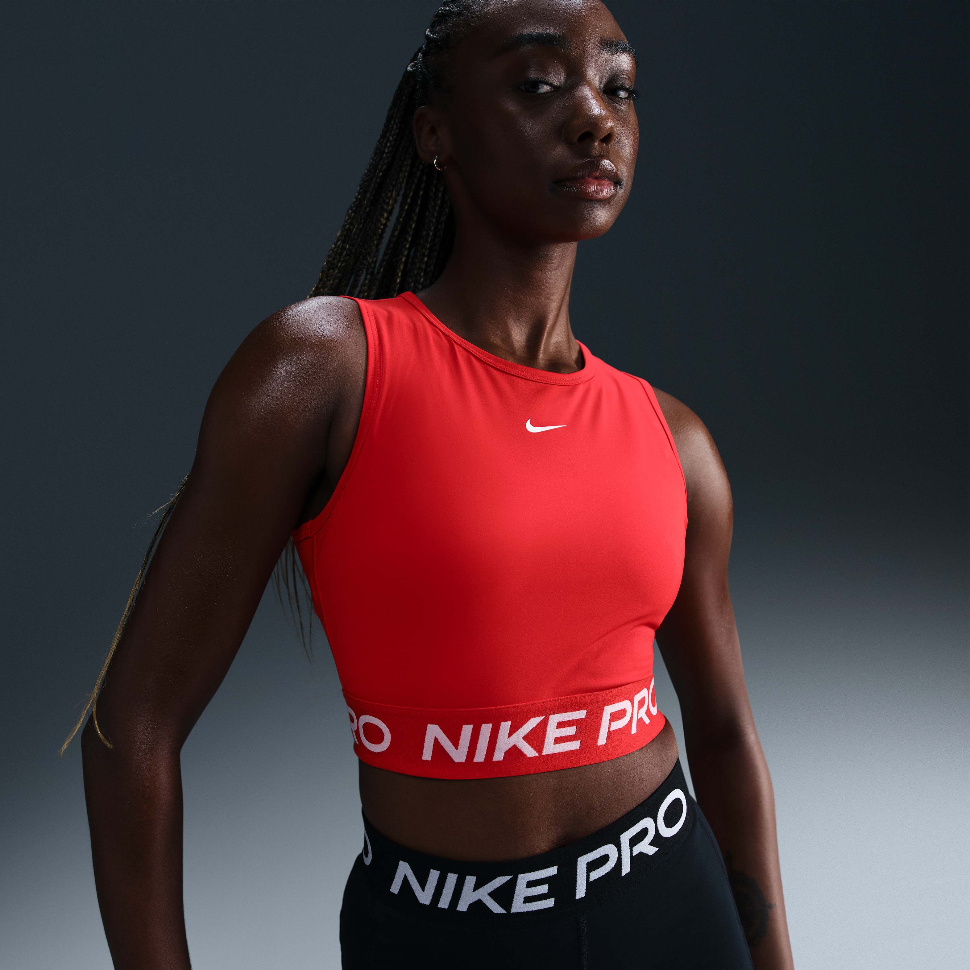 Nike Pro image number 0