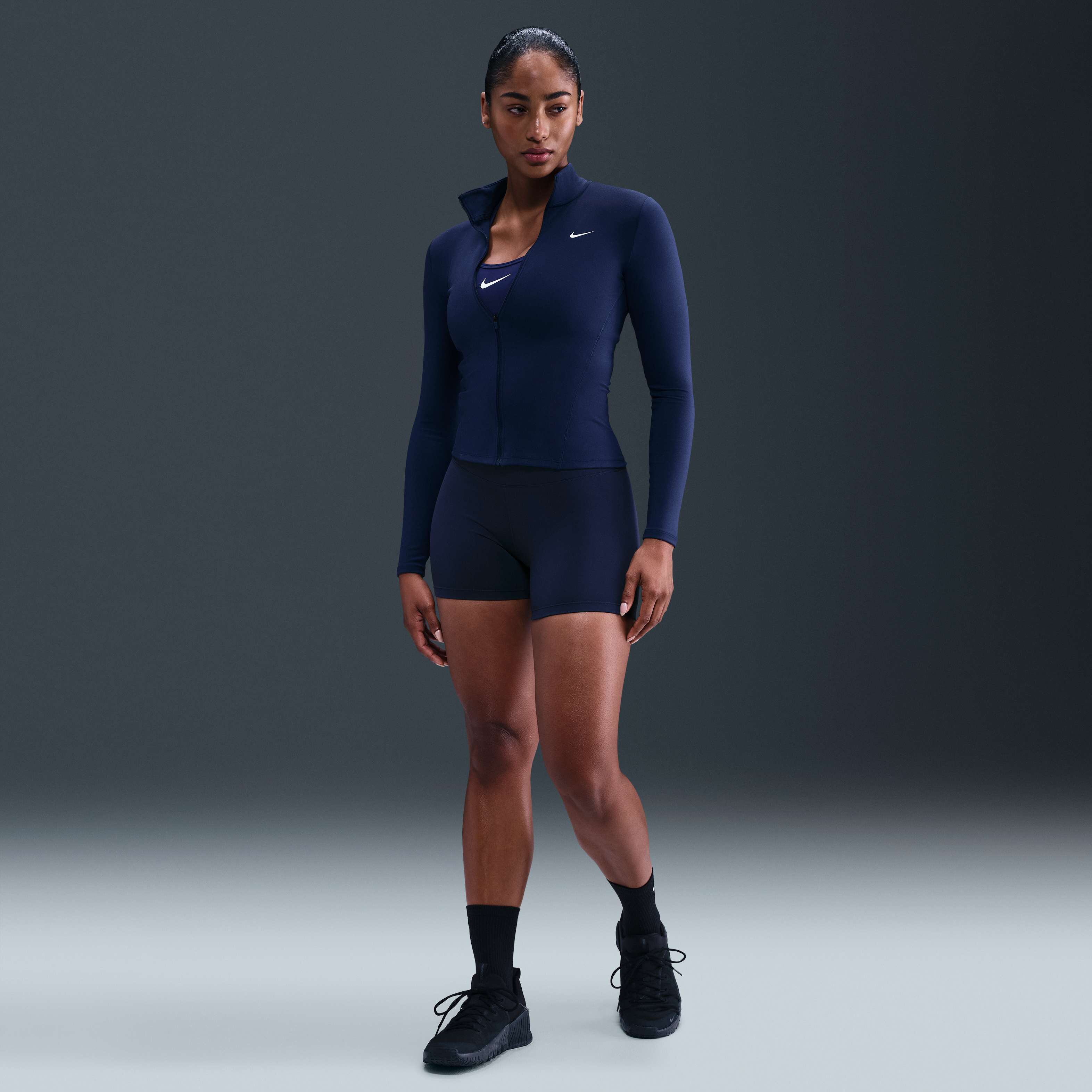 نايكي ون فيتد image number 3