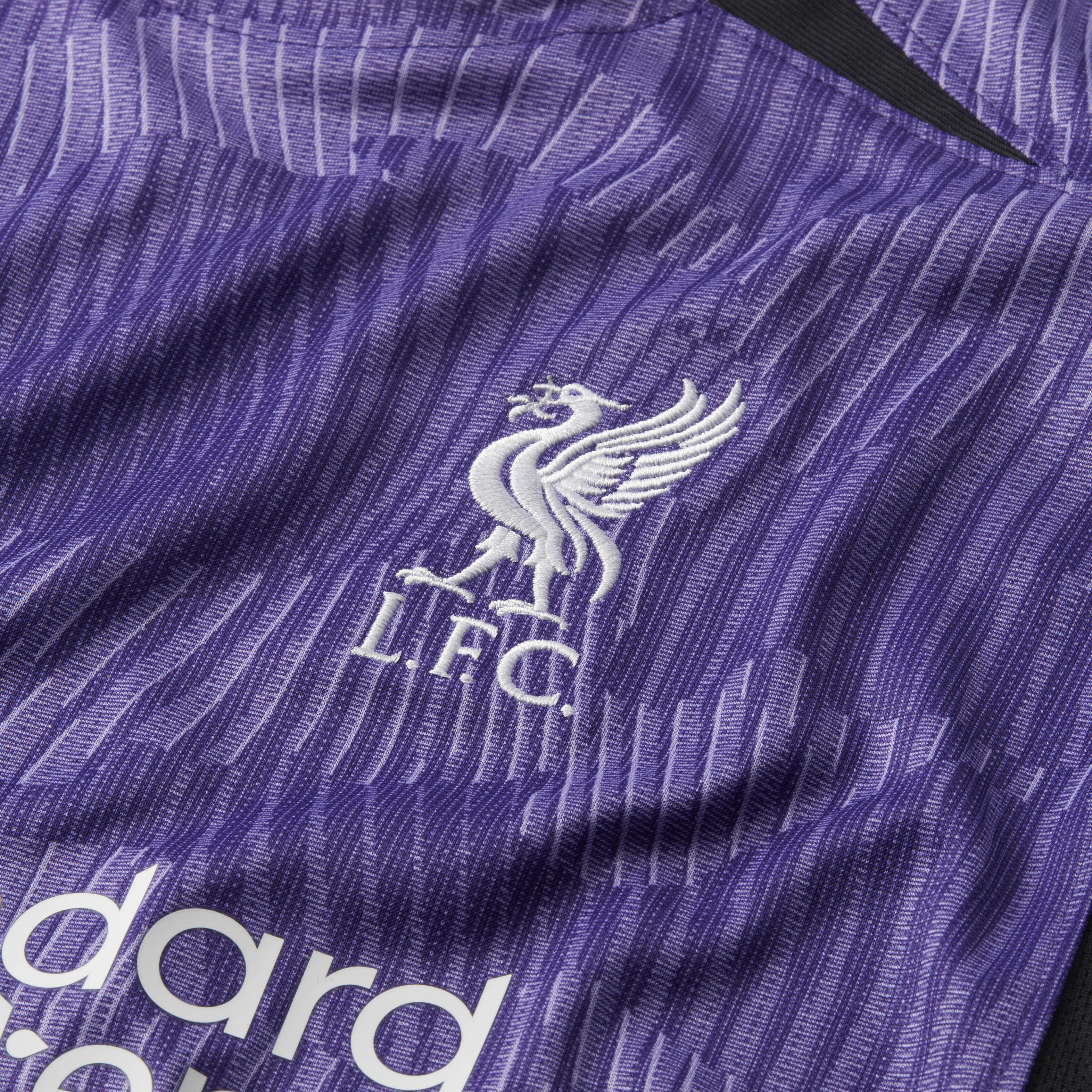 ليفربول F.C. 2023/24 ستديوم البديل image number 7