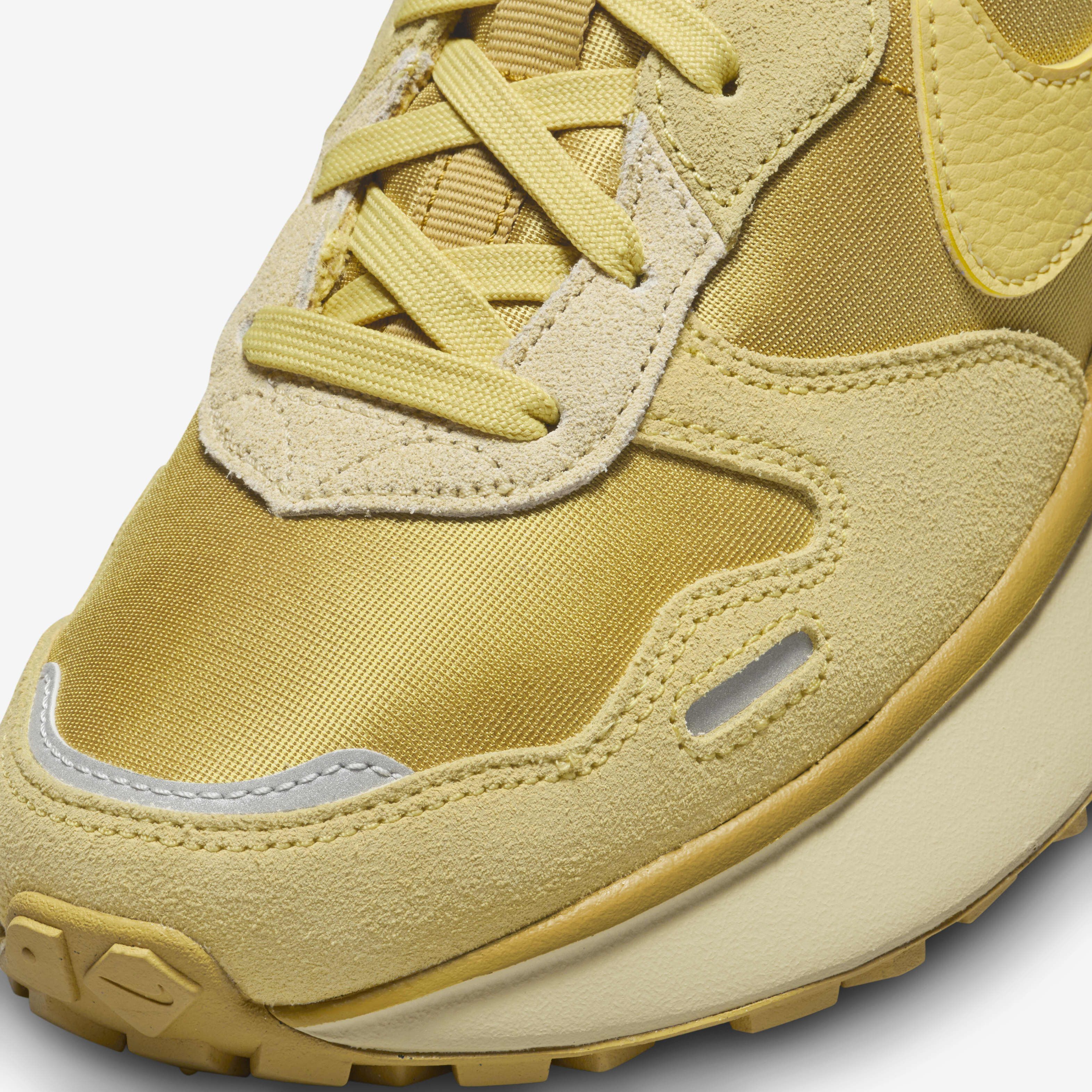 Nike Phoenix Waffle image number 6