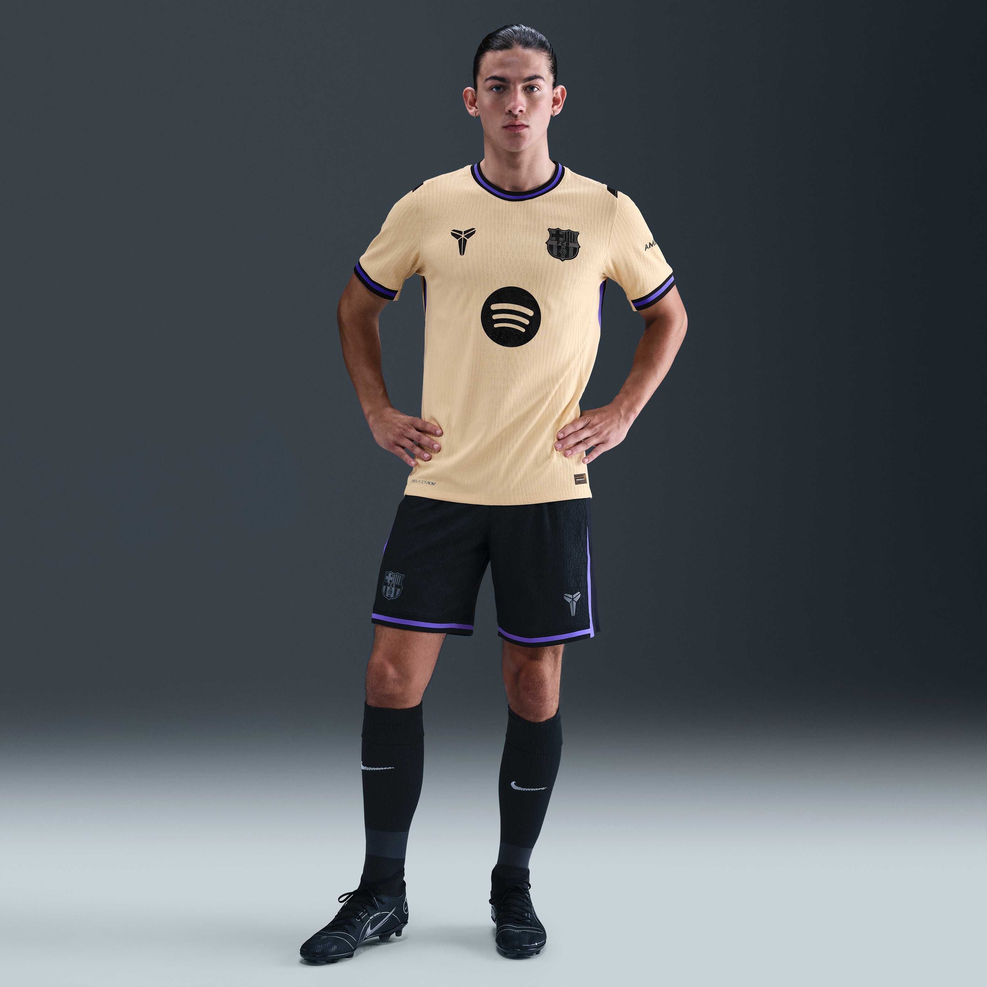 برشلونة 26/2025 ماتش الاحتياطي image number 3