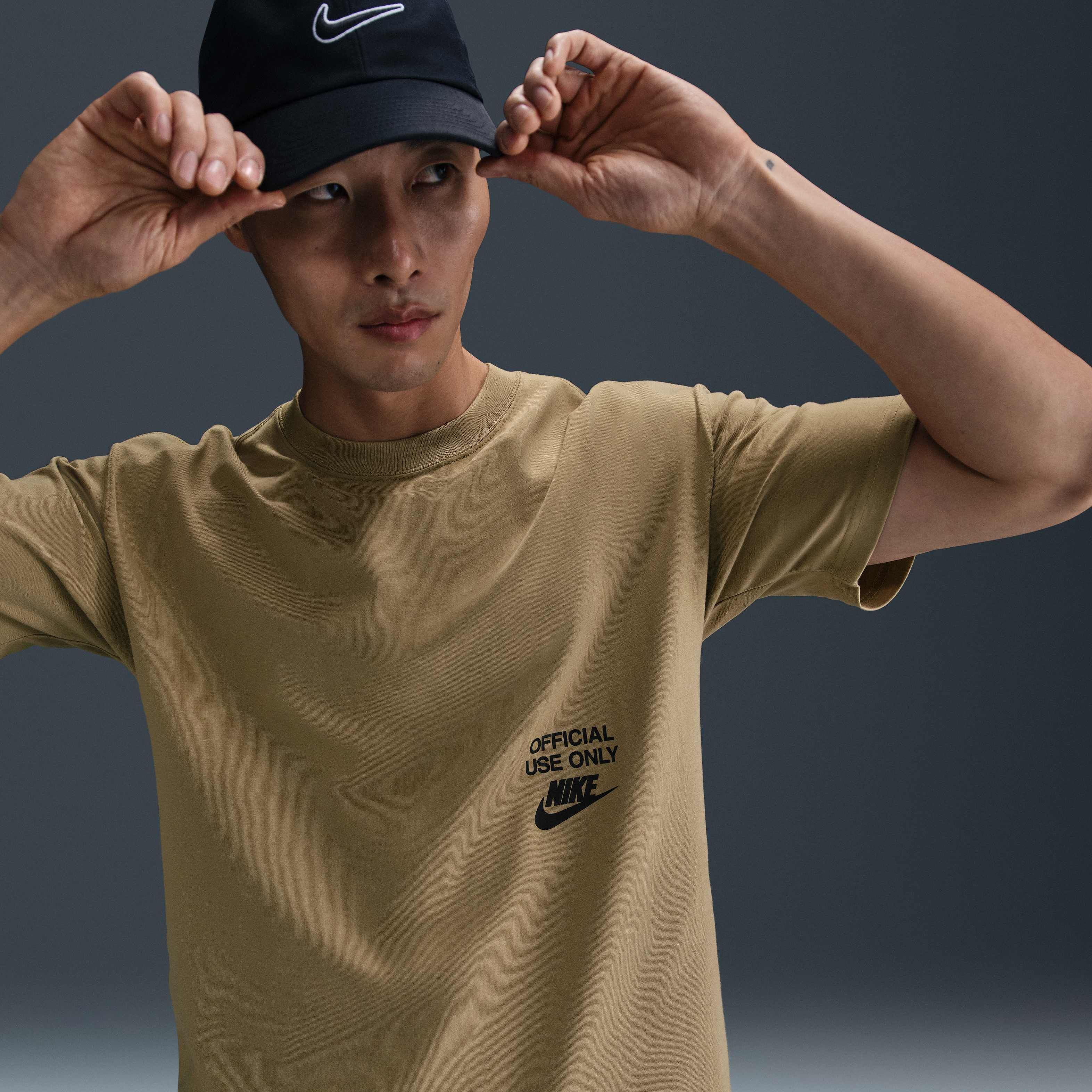 Nike Sportswear image number 0