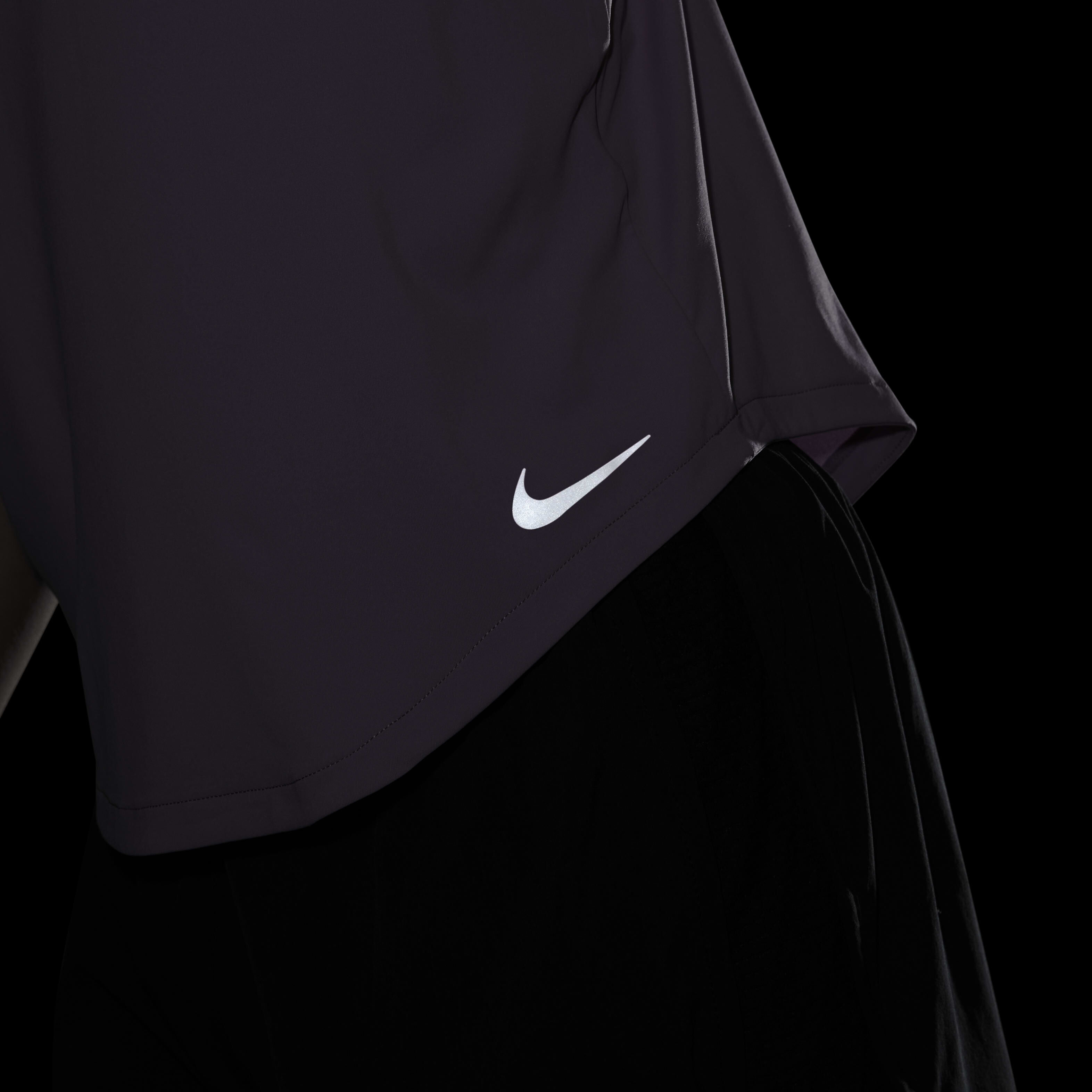 Nike Dri-FIT Run Division image number 7