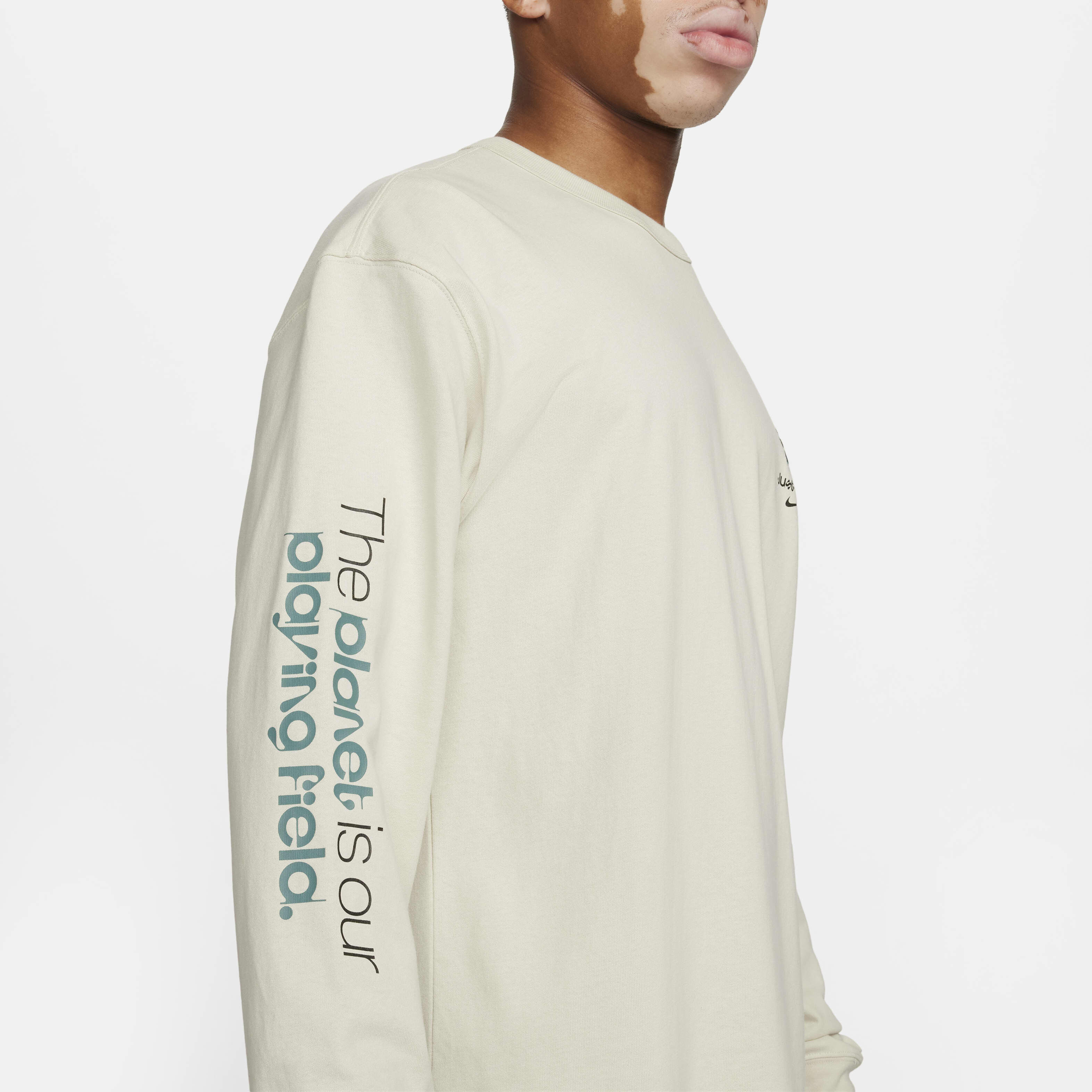 نايكي سبورتسوير image number 4