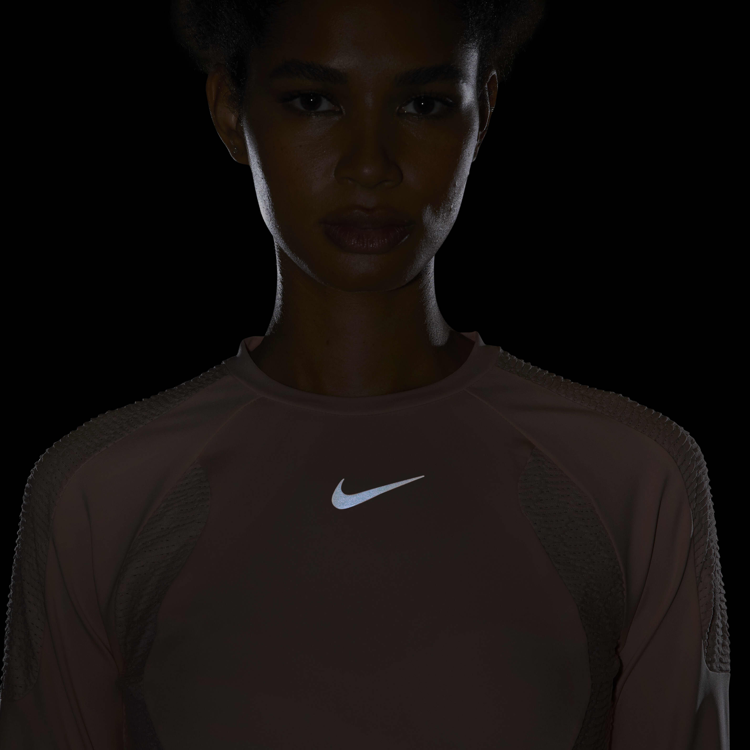 Nike Dri-FIT ADV Run Division image number 7