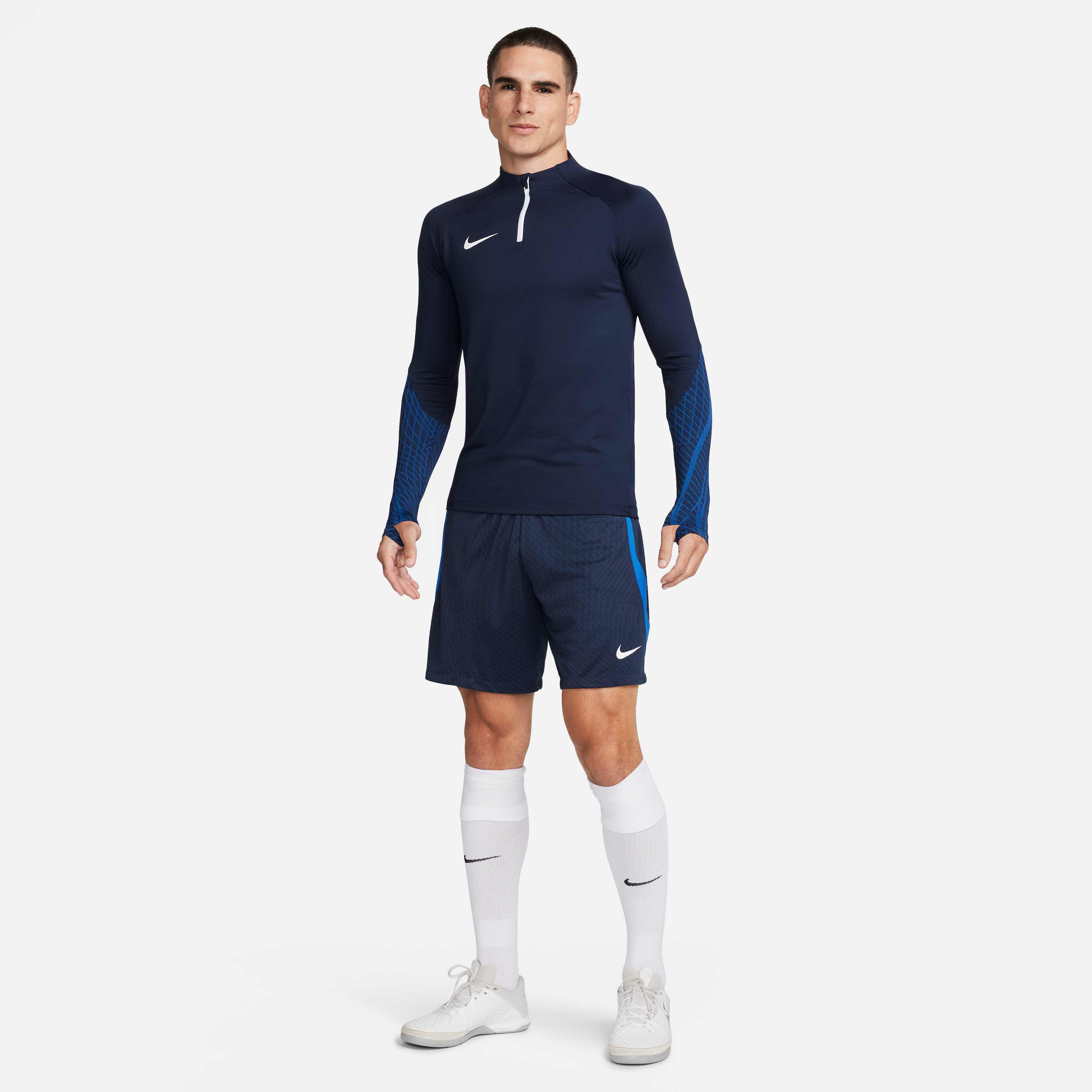 Nike Dri-FIT Strike image number 4