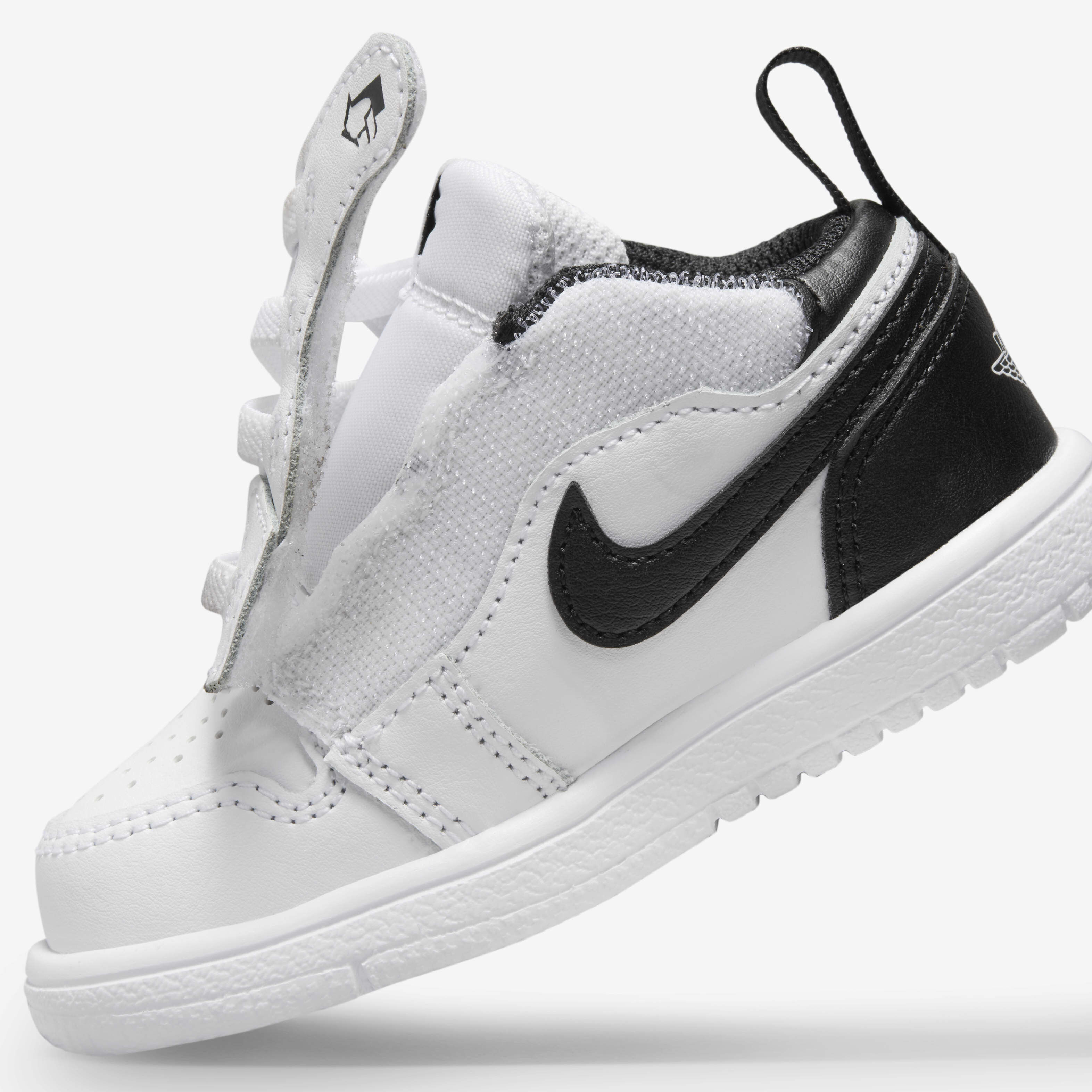 Jordan 1 Low Alt image number 7