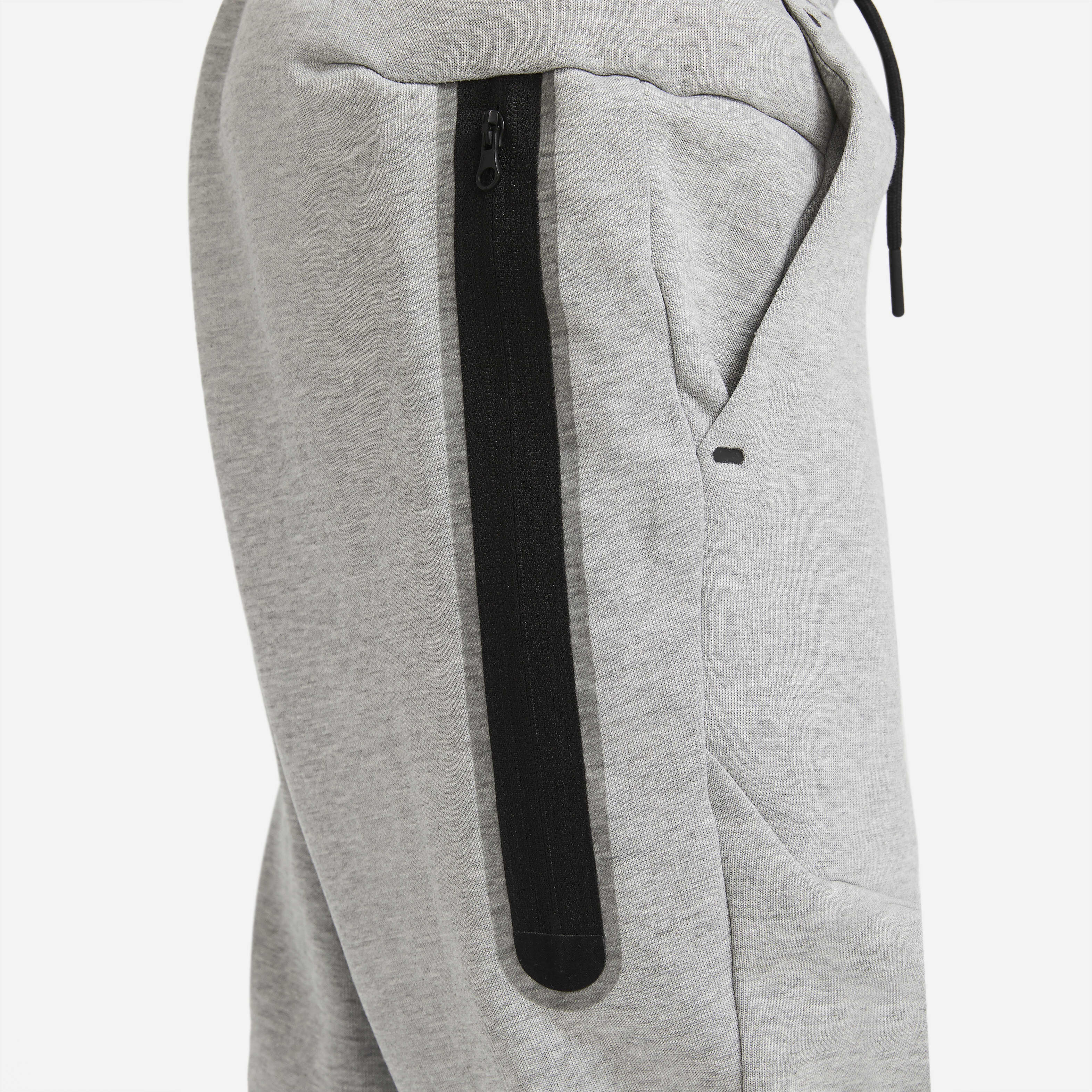 Nike Sportswear Tech Fleece image number 5