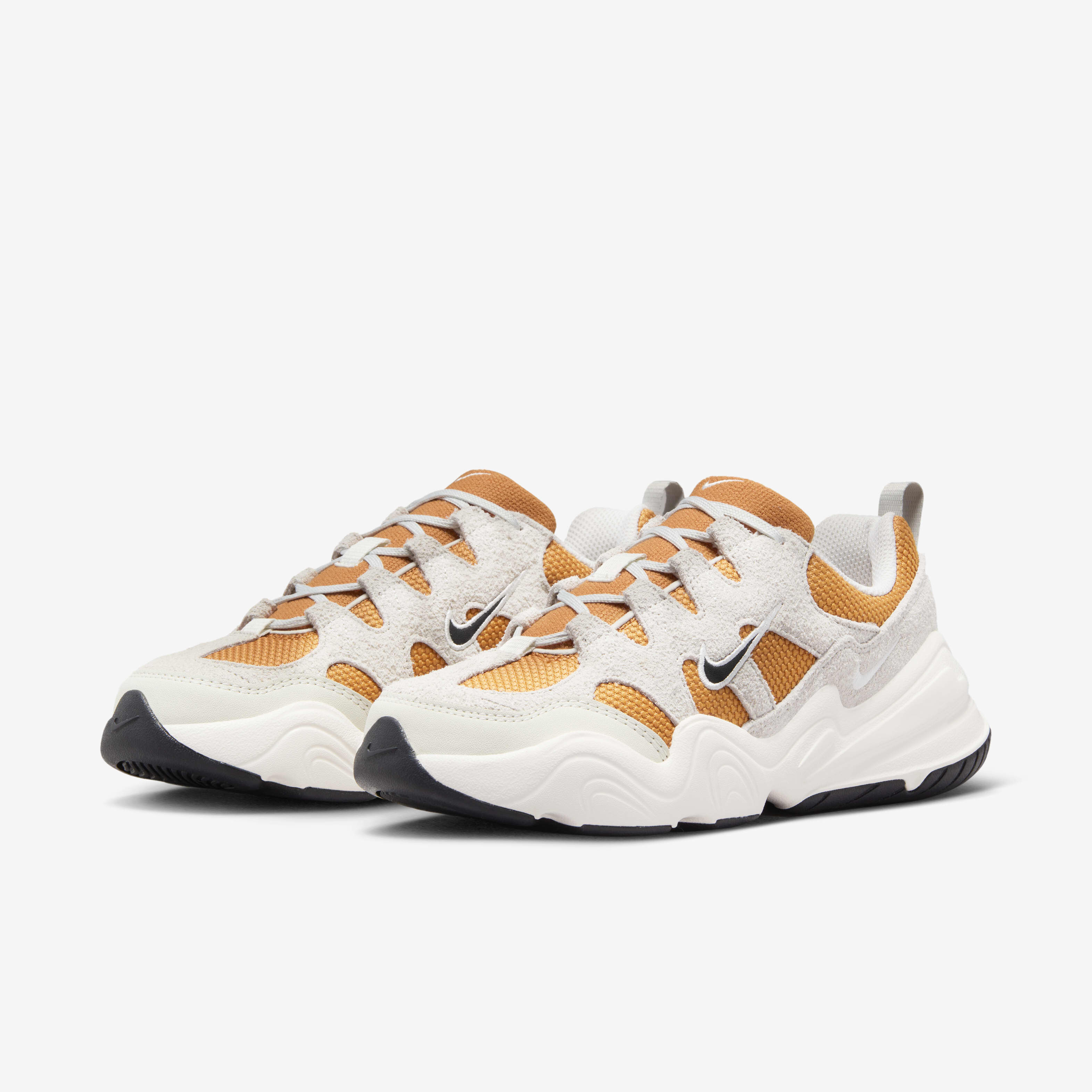 Nike Tech Hera image number 4