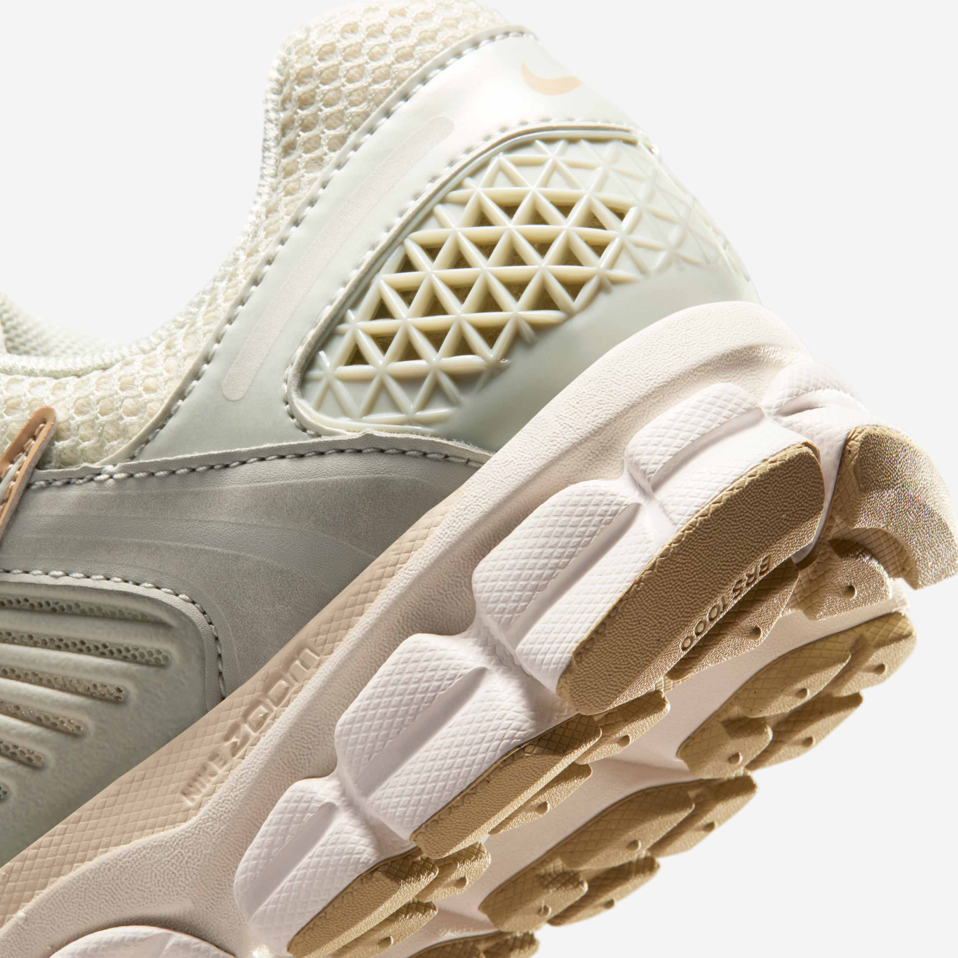 Nike Zoom Vomero 5 image number 7