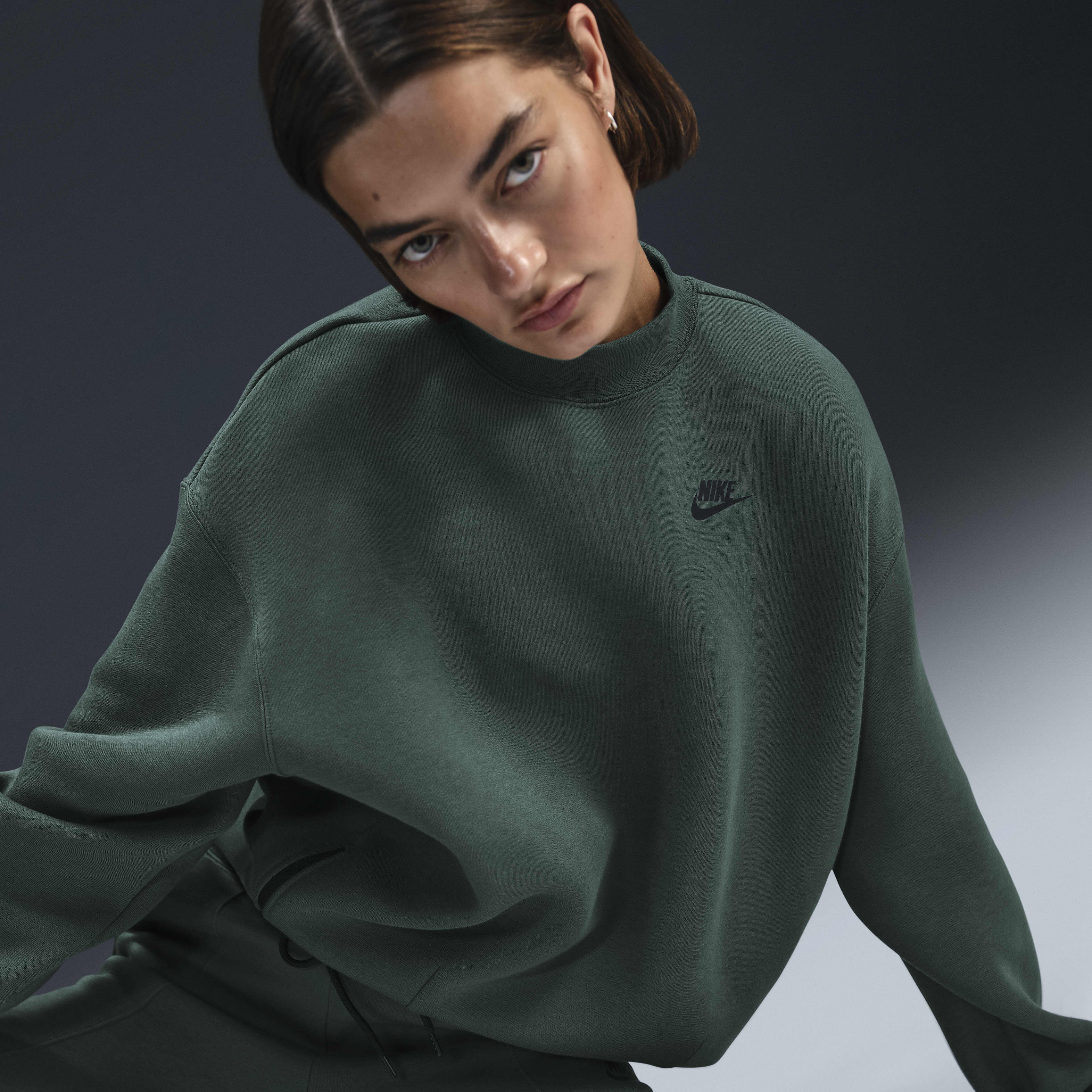 Nike Sportswear Tech Fleece image number 0