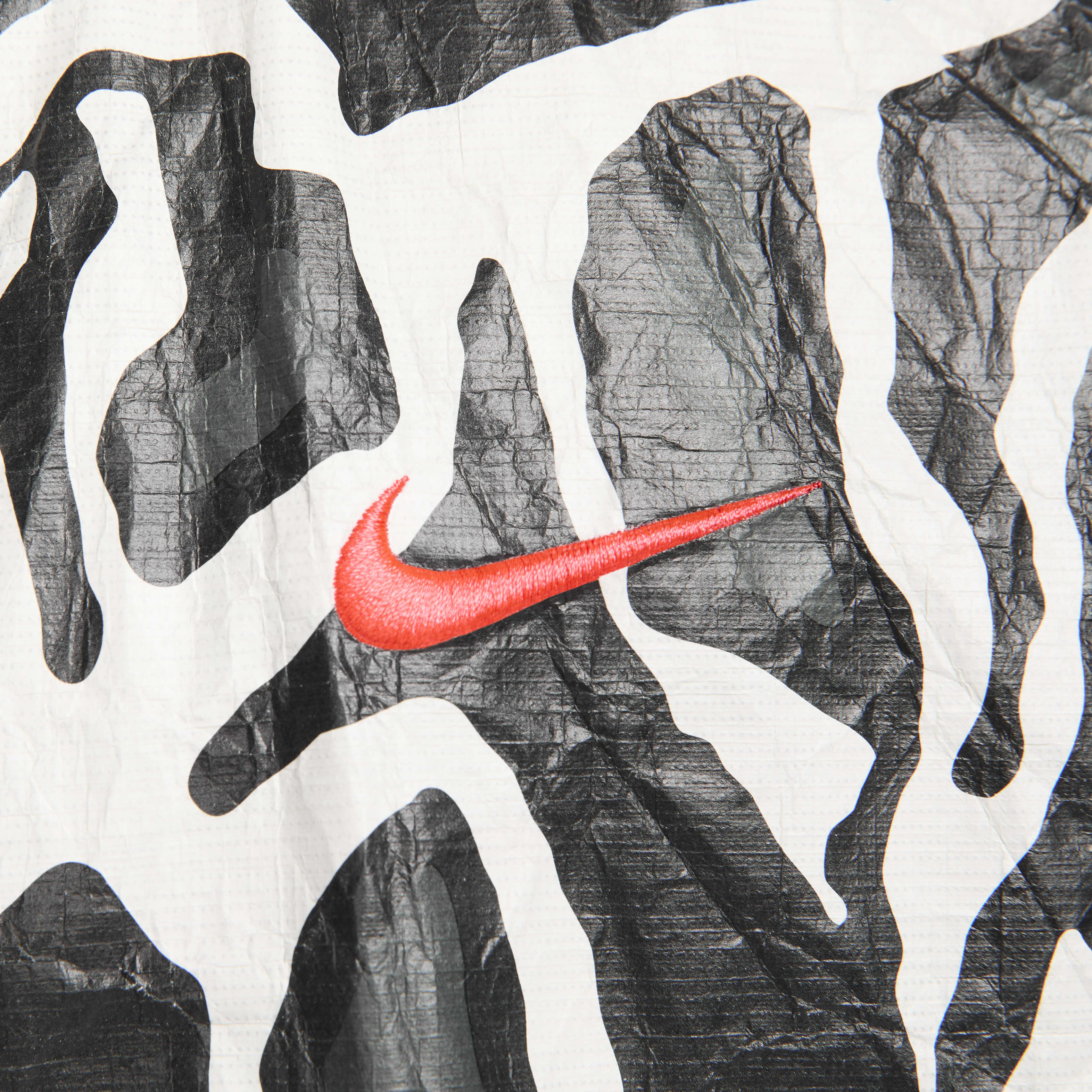 Nike Sportswear Trend image number 5