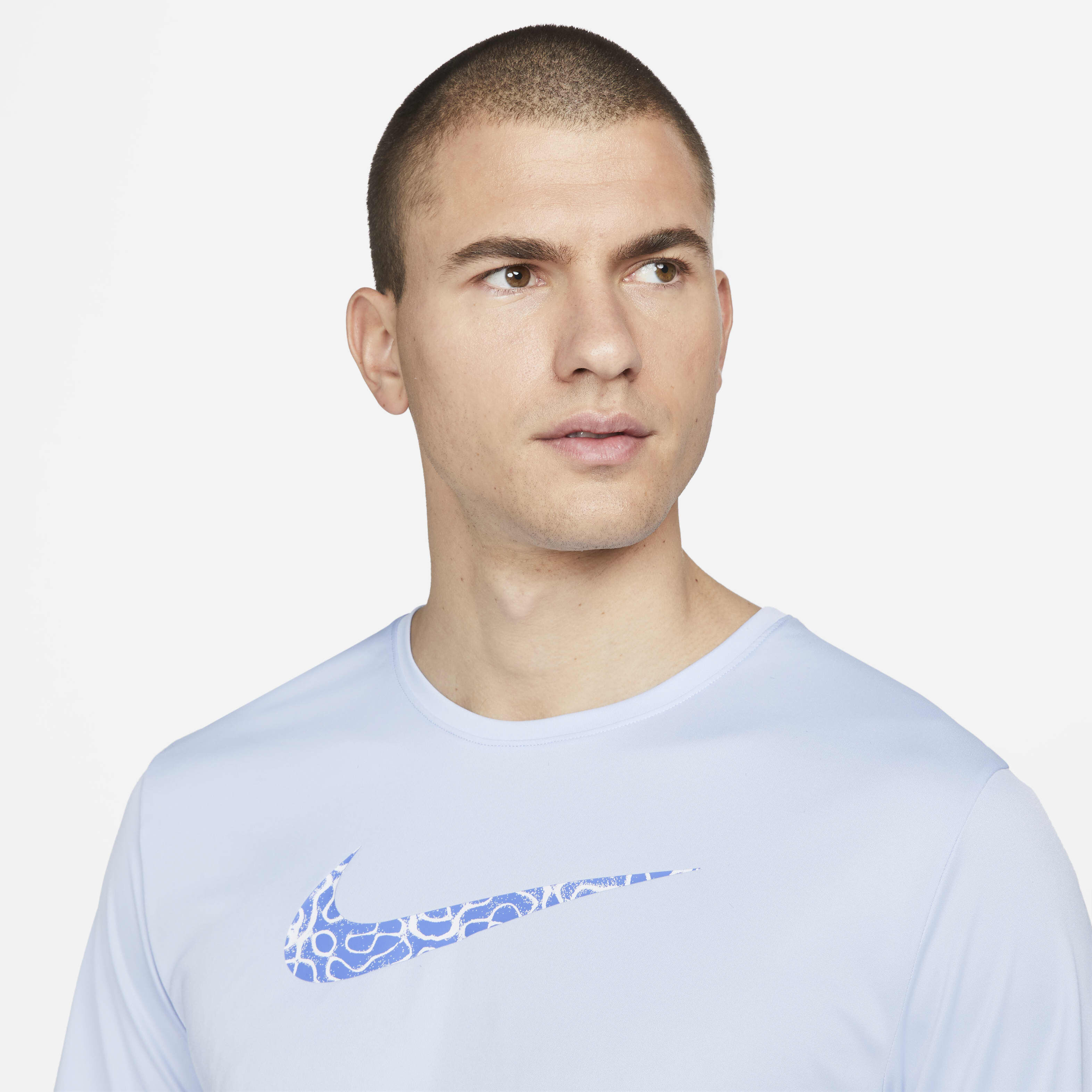 Nike Dri-FIT Wild Run Miler image number 2