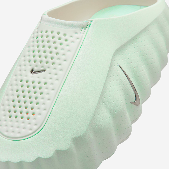 Buy Nike Mind 001 Women's Pregame Mules - Barely Green/Hyper Buy Nike Mind 001 Women's Pregame Mules - Barely Green/Hyper