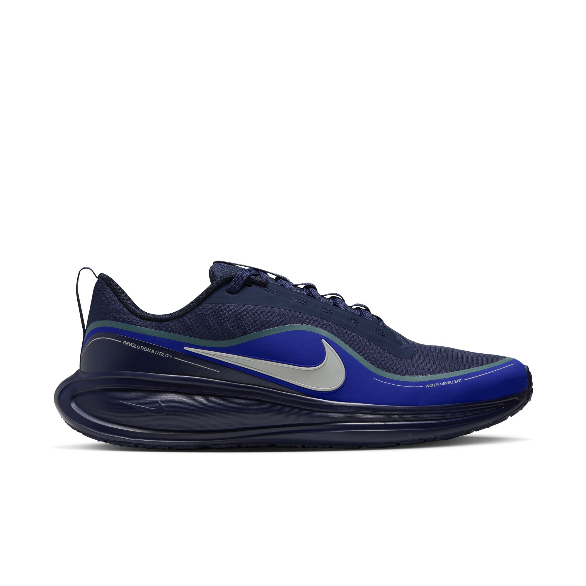 Nike Revolution 8 Utility image number 5