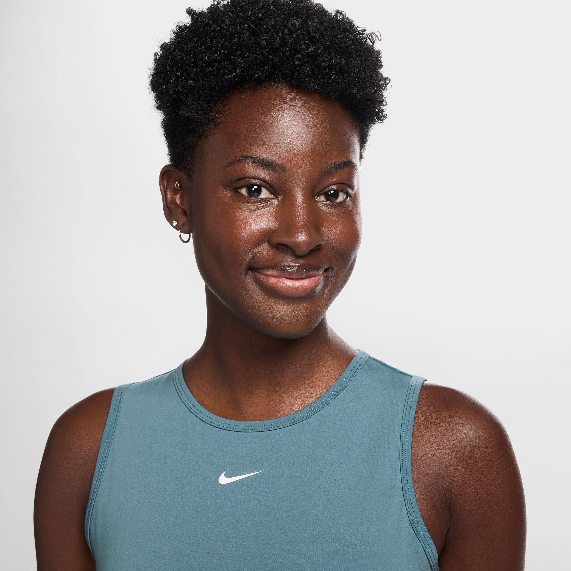 Nike Pro image number 2