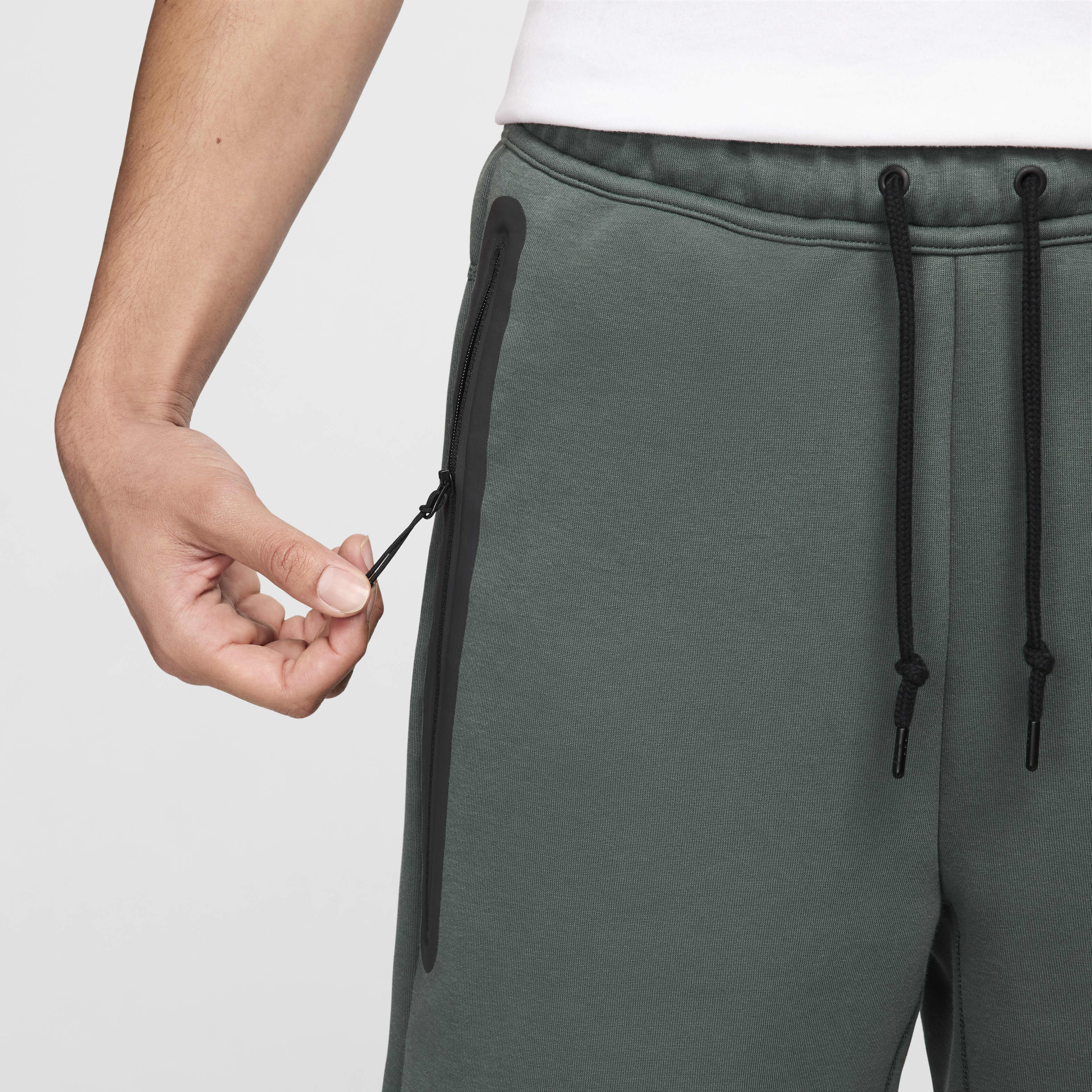 Nike mens sweatpants shorts clearance