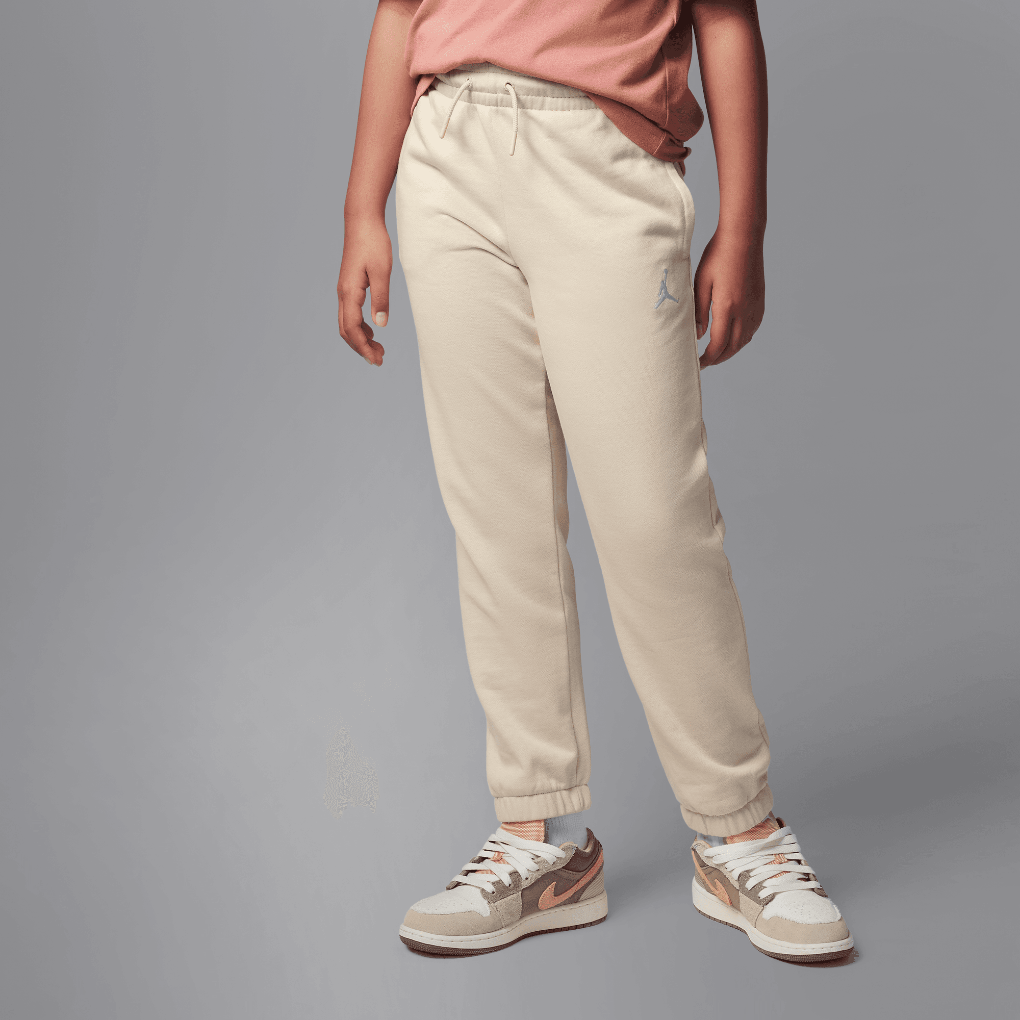 جوردن بروكلين ايسنشالز image number 0