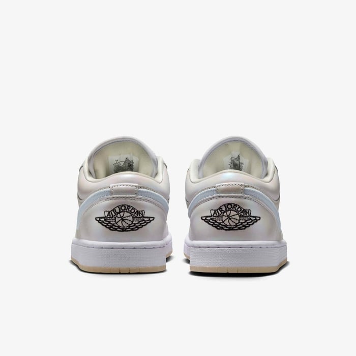 Air Jordan 1 Low SE 'LNY' image number 5 Air Jordan 1 Low SE 'LNY' image number 5