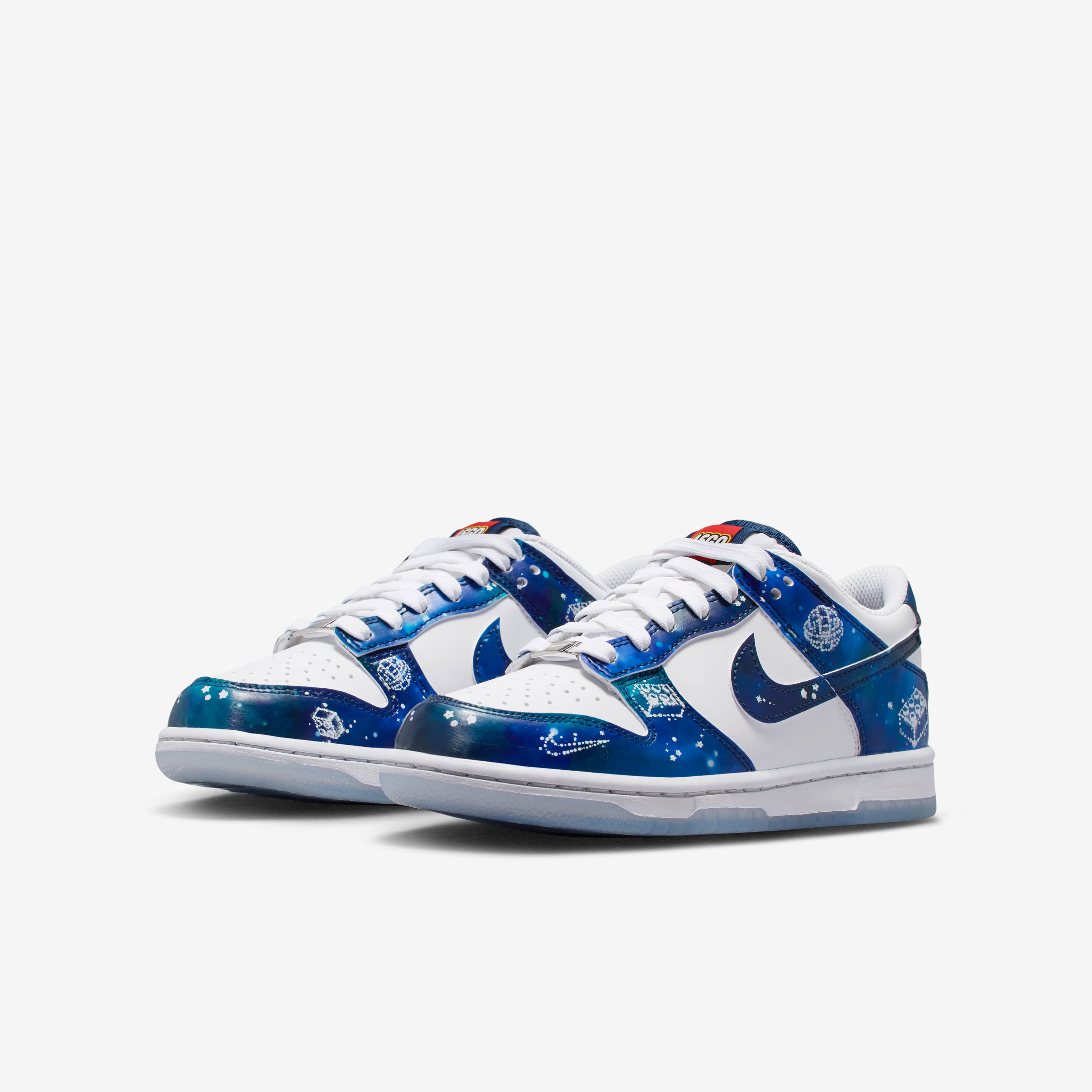 Nike Dunk Low x LEGO&reg; Collection image number 4