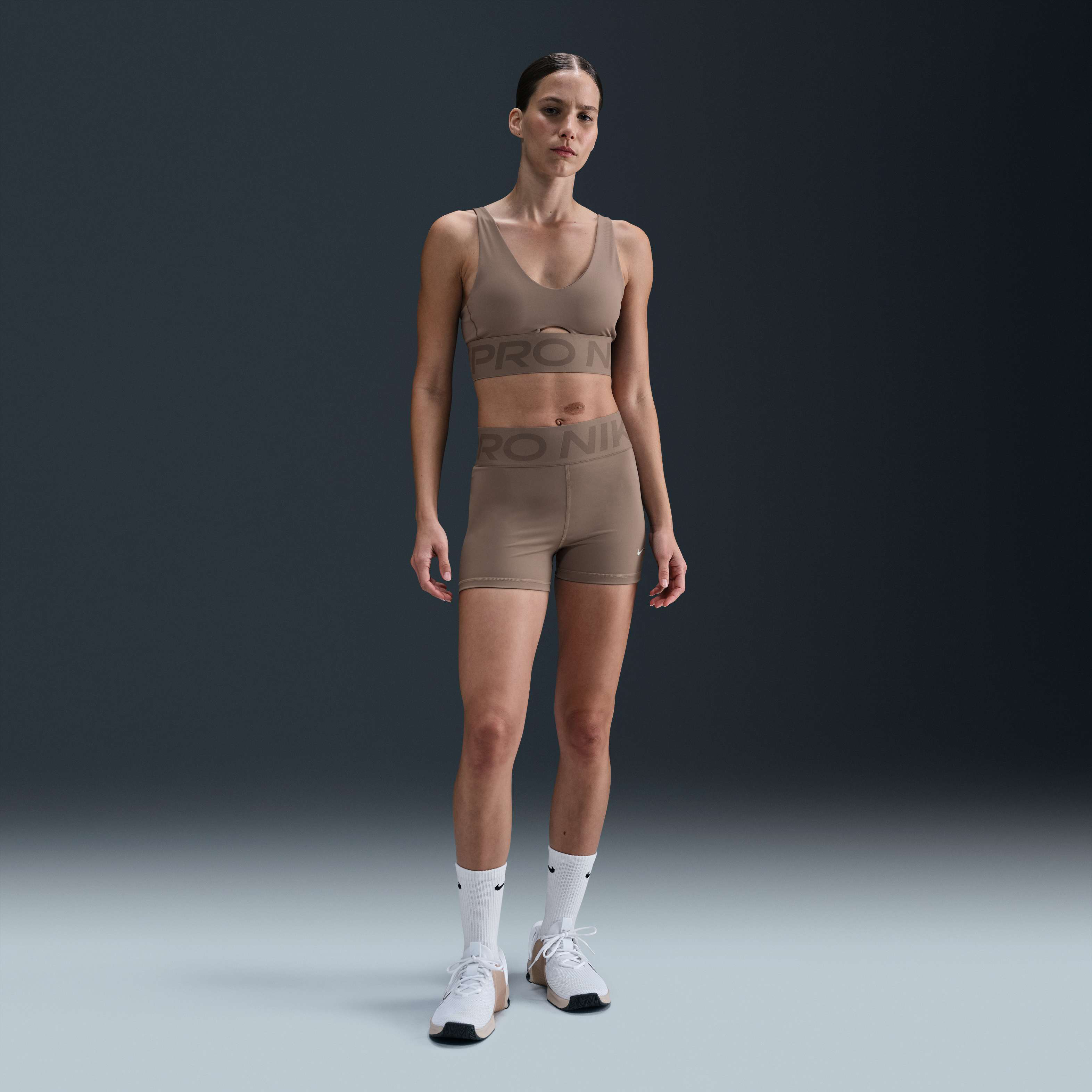 Nike Pro Sculpt image number 0