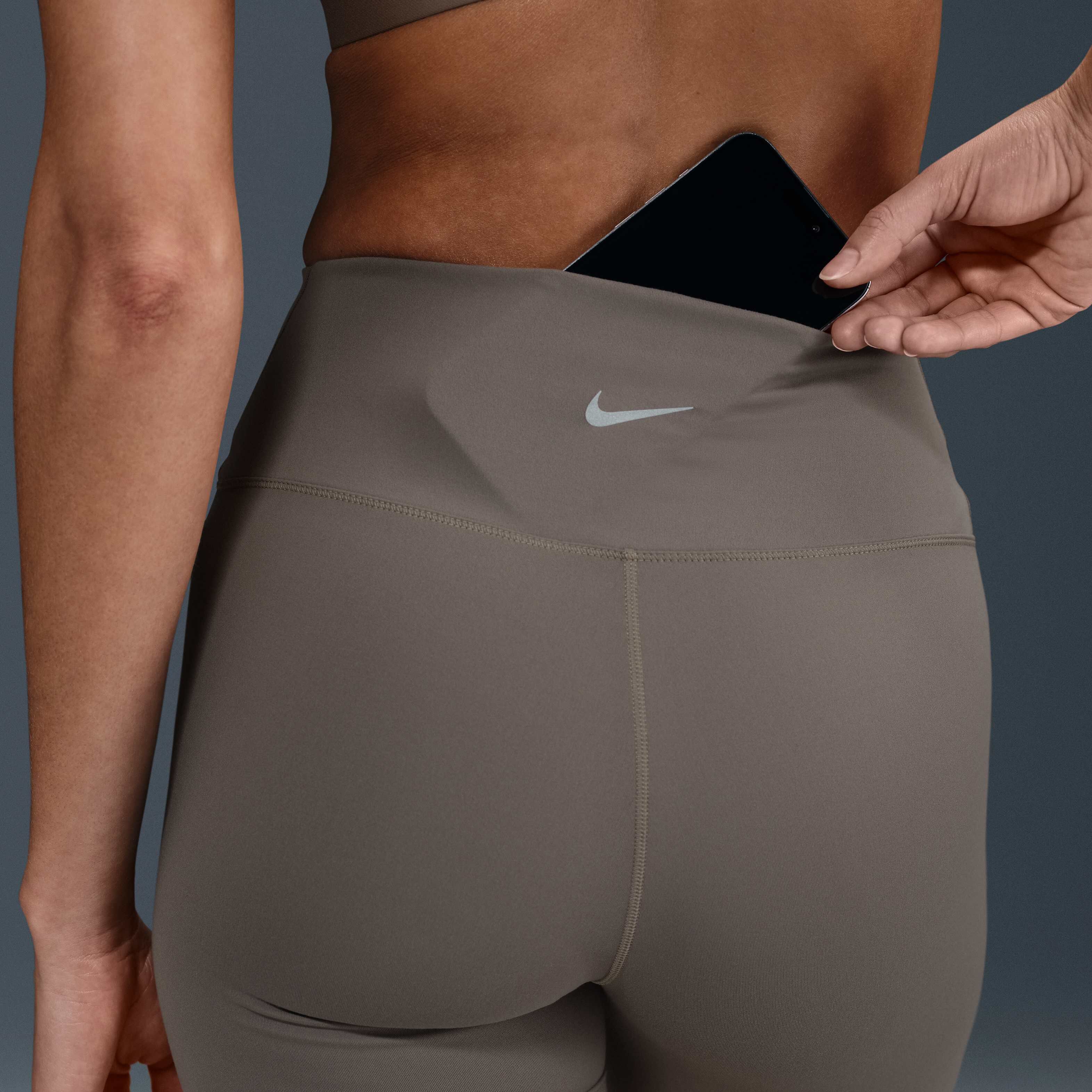 Nike One Fitted image number 5