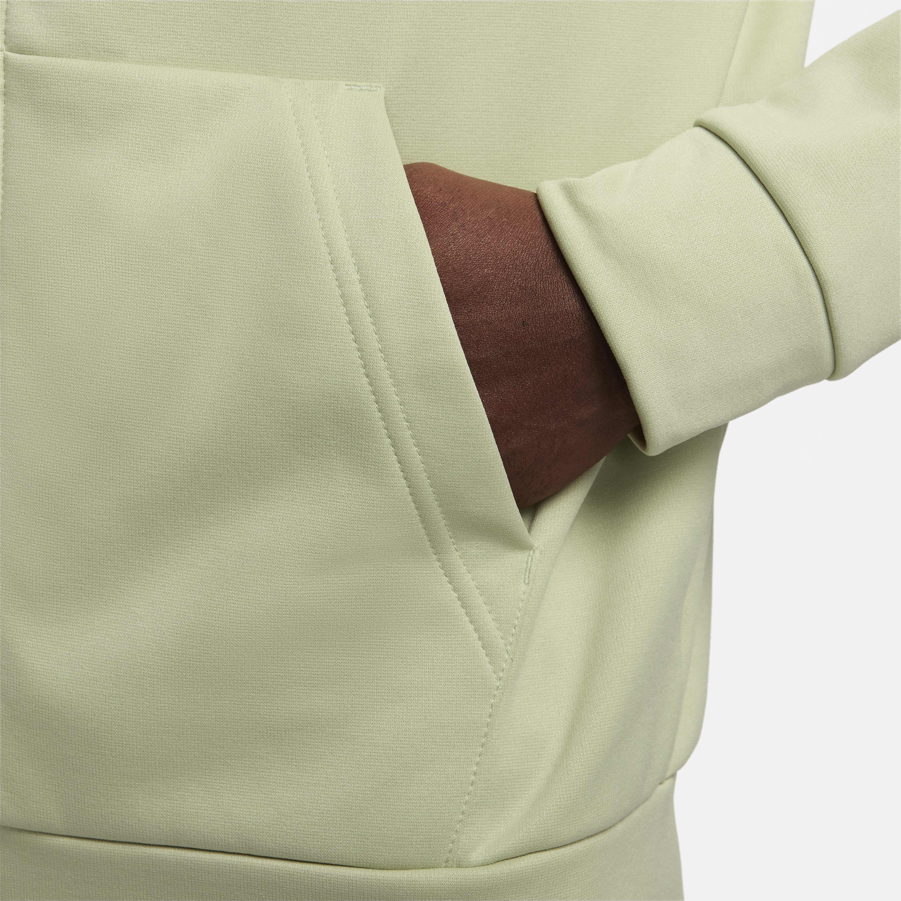 Nike Therma image number 5