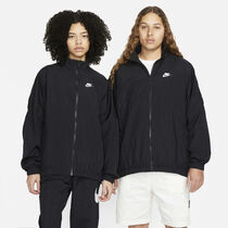 Nike Sportswear Essential Windrunner